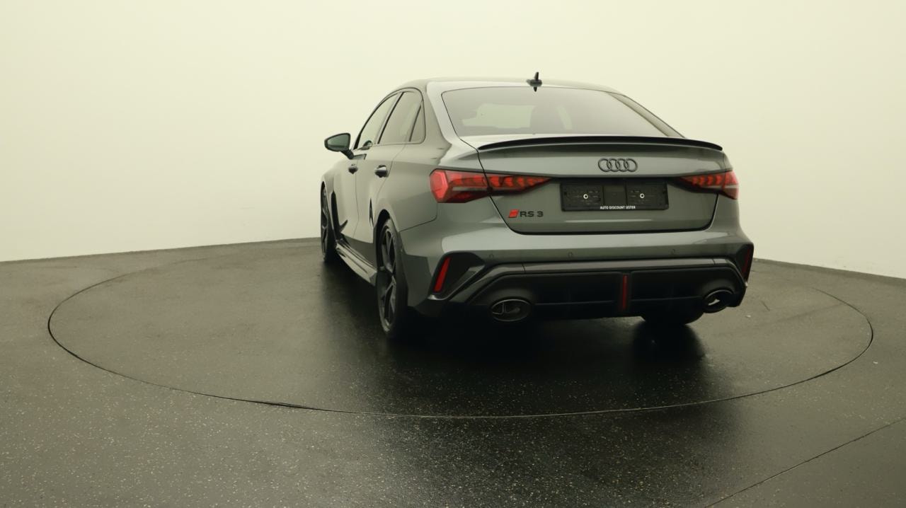 AUDI RS3 Limousine 2.5 TSI quattro S-tronic-showroom-element-3