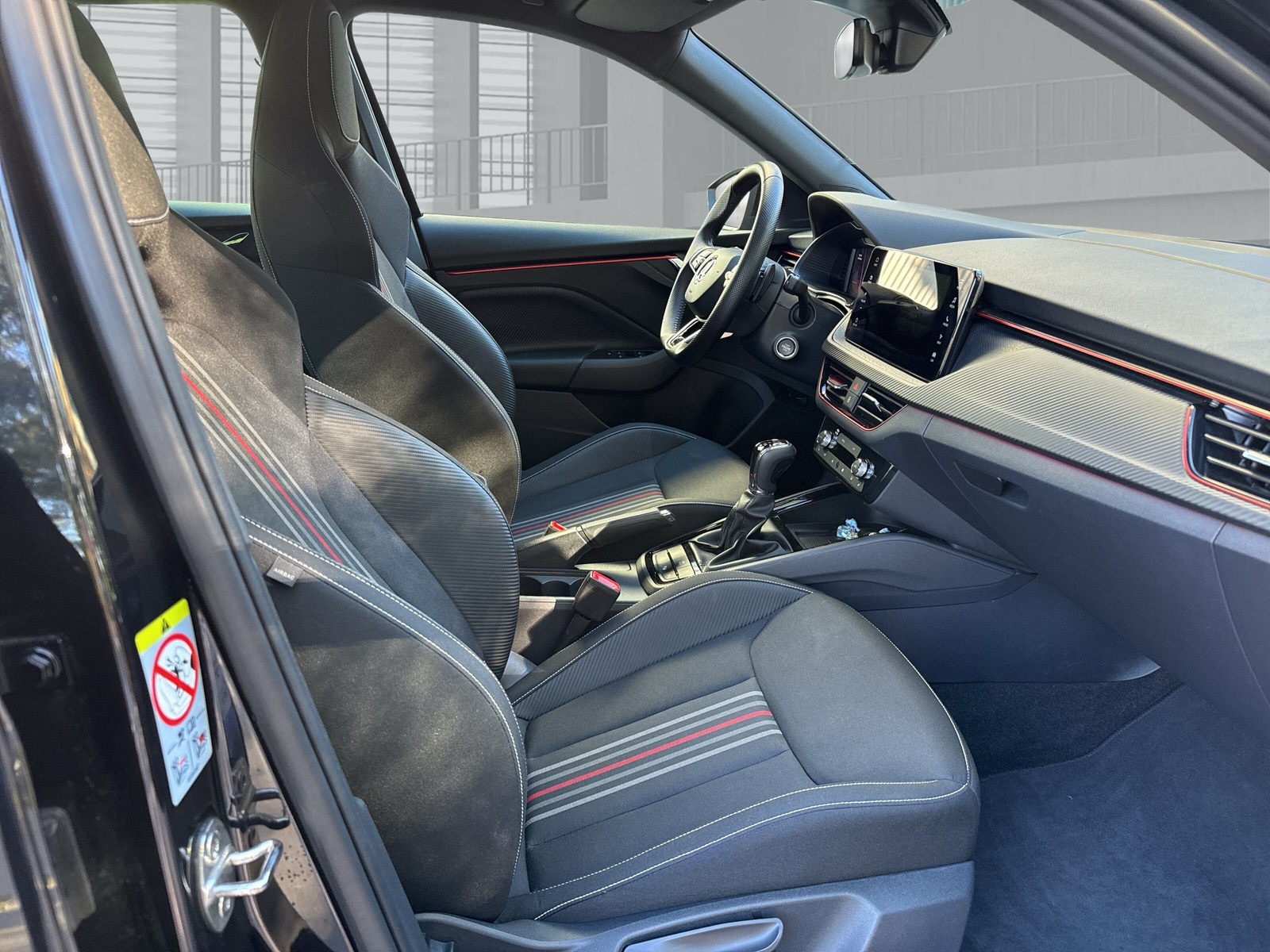 SKODA Kamiq 1.0 TSI Monte Carlo DSG-image-13