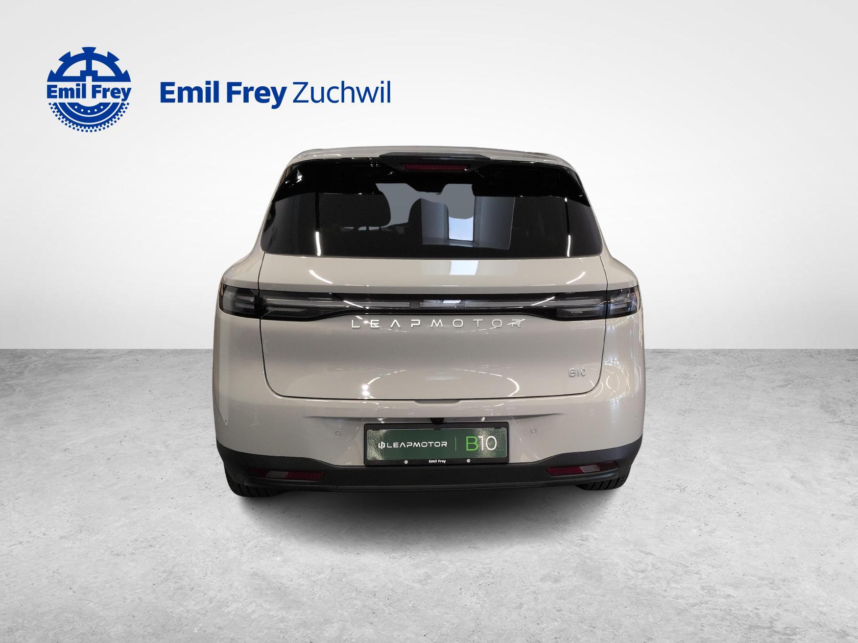 LEAPMOTOR B10 EV-showroom-element-2
