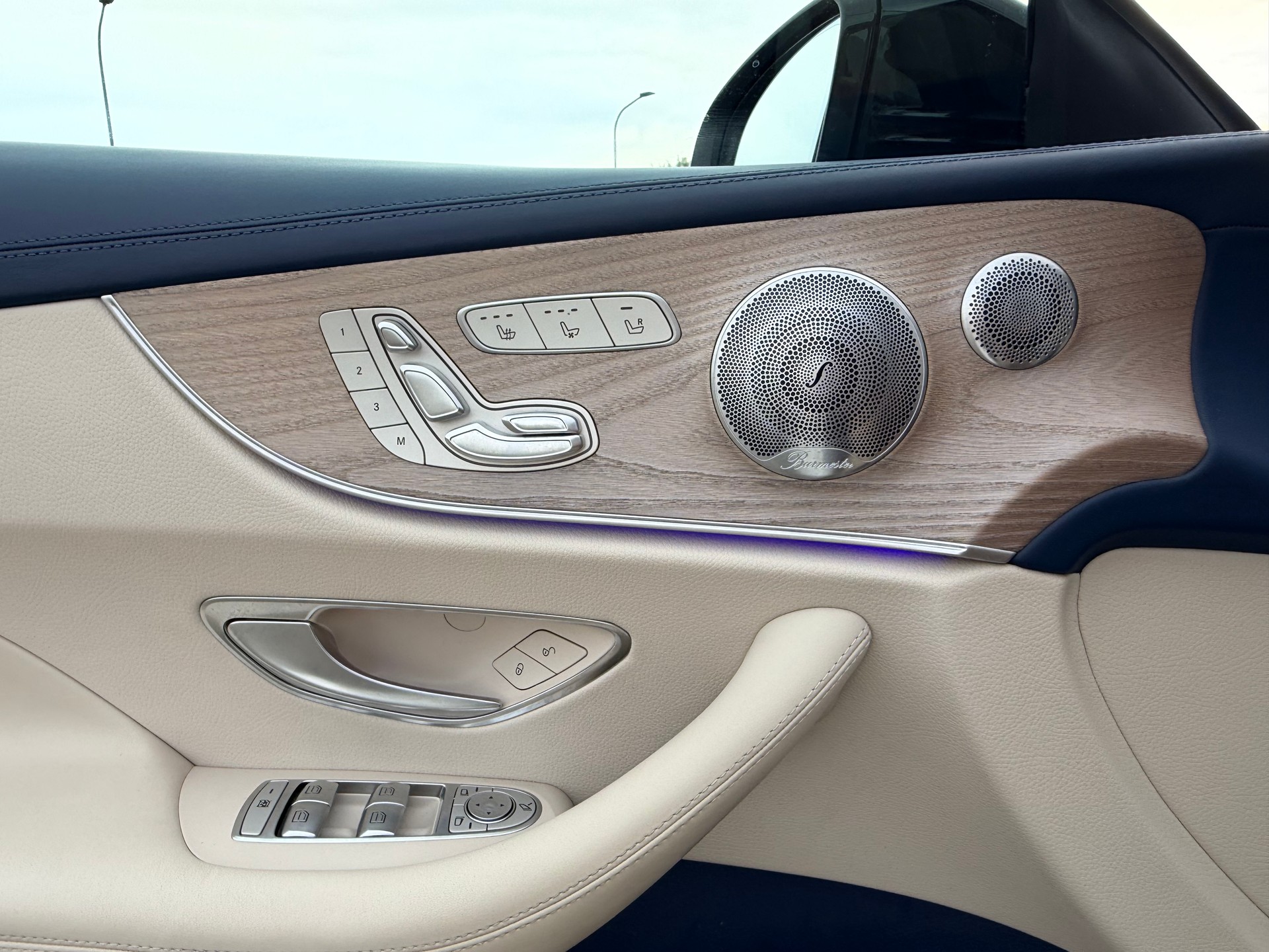 MERCEDES-BENZ E 400 Coupé AMG Line 4 Matic 9G-Tronic-image-28
