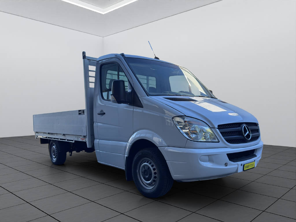 MERCEDES-BENZ Benz 311 CDI-showroom-element-2