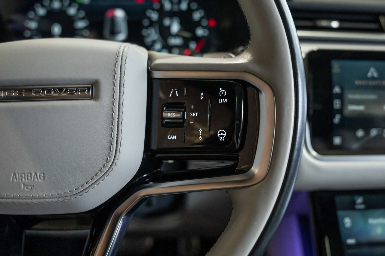 LAND ROVER Range Rover Velar R-Dynamic P 400 HSE Automatic-image-35