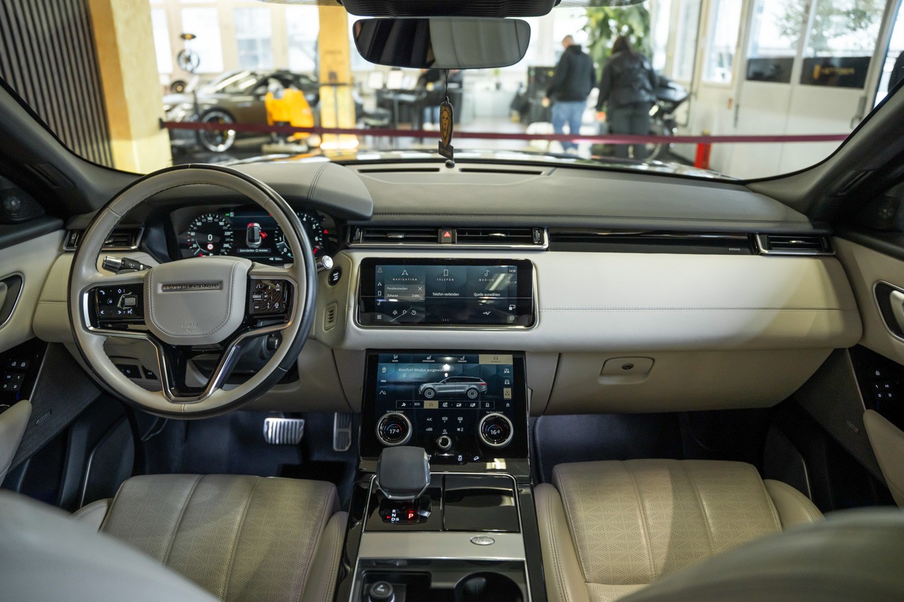 LAND ROVER Range Rover Velar R-Dynamic P 400 HSE Automatic-image-11