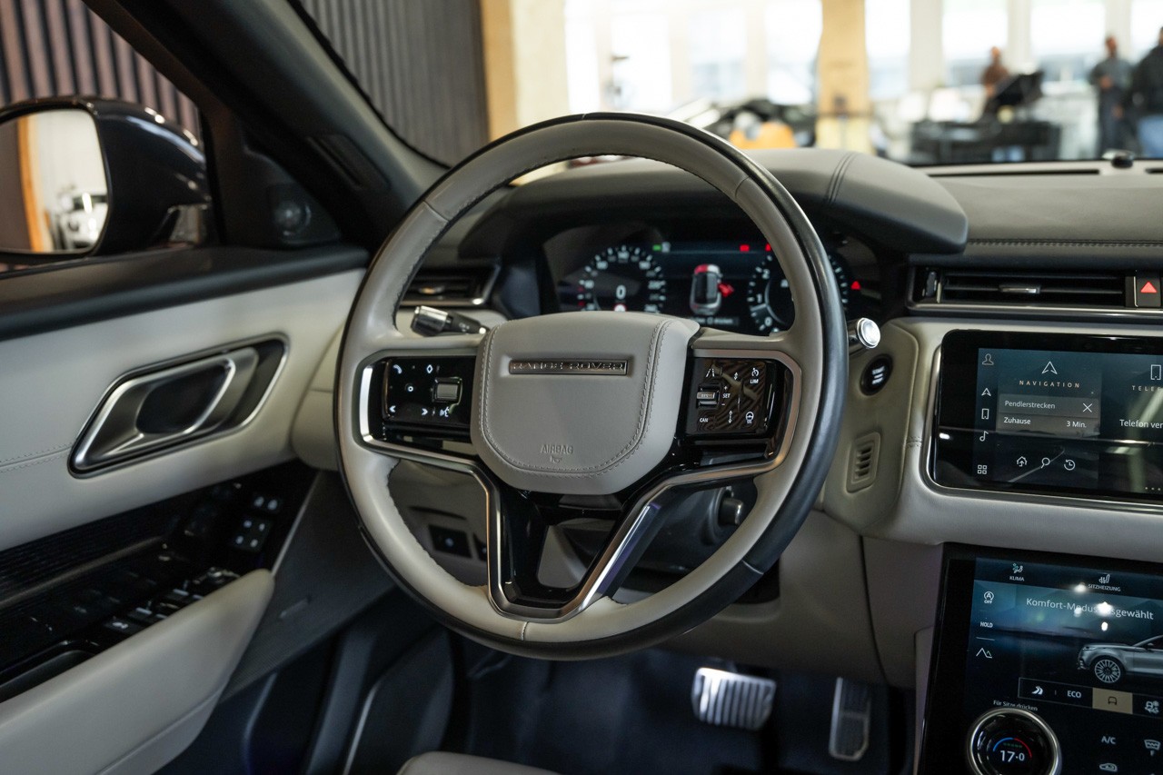 LAND ROVER Range Rover Velar R-Dynamic P 400 HSE Automatic-image-36