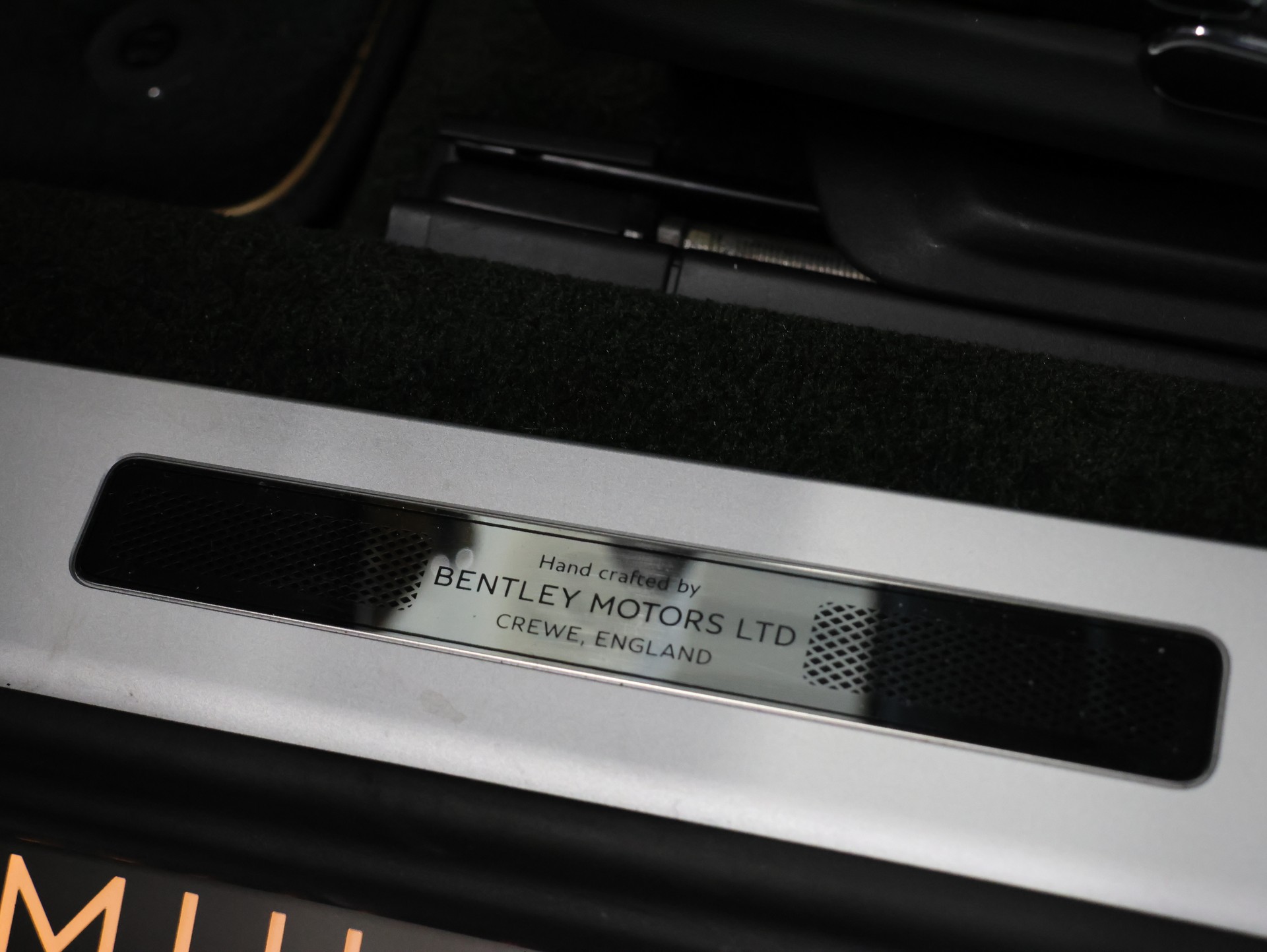 BENTLEY Continental GT 4.0 V8 Mulliner-image-50