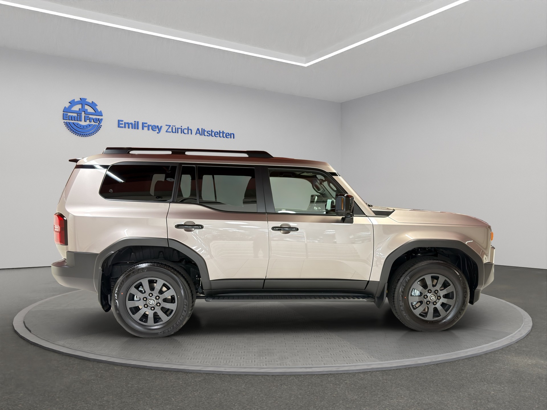 TOYOTA Land Cruiser 2.8 D 48V Style-image-4