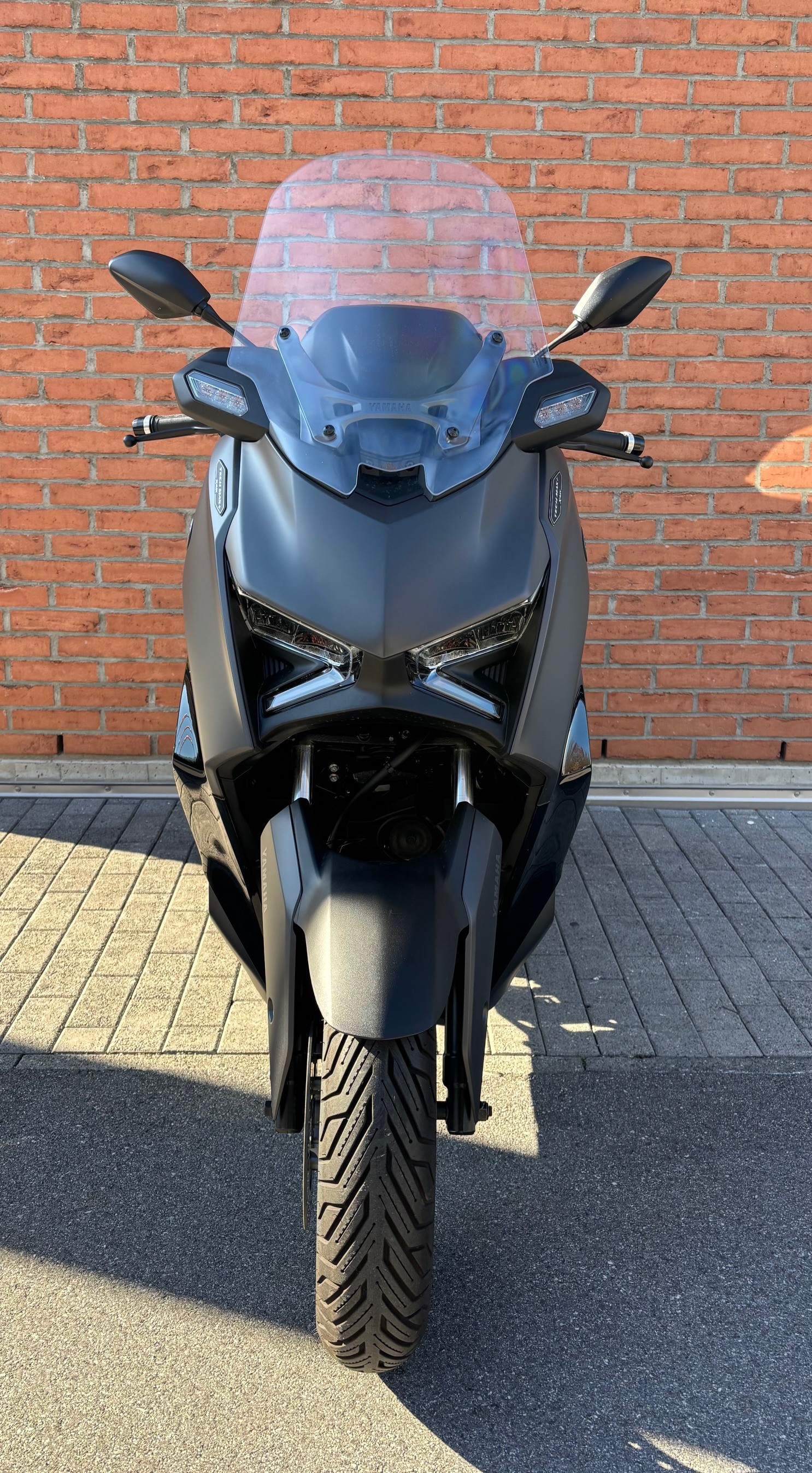 YAMAHA X-Max 300+-image-2