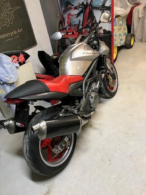 CAGIVA 1000 V-Raptor-image-1