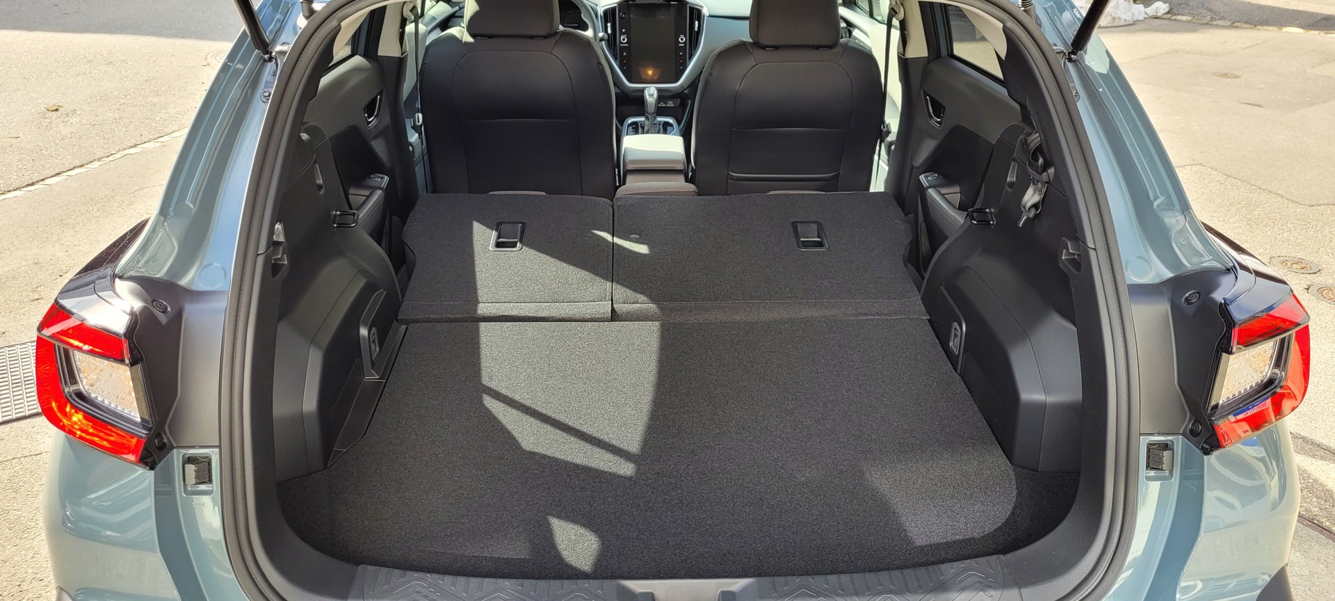 SUBARU Crosstrek 2.0 e-Boxer Swiss Plus AWD Lineartronic-image-15