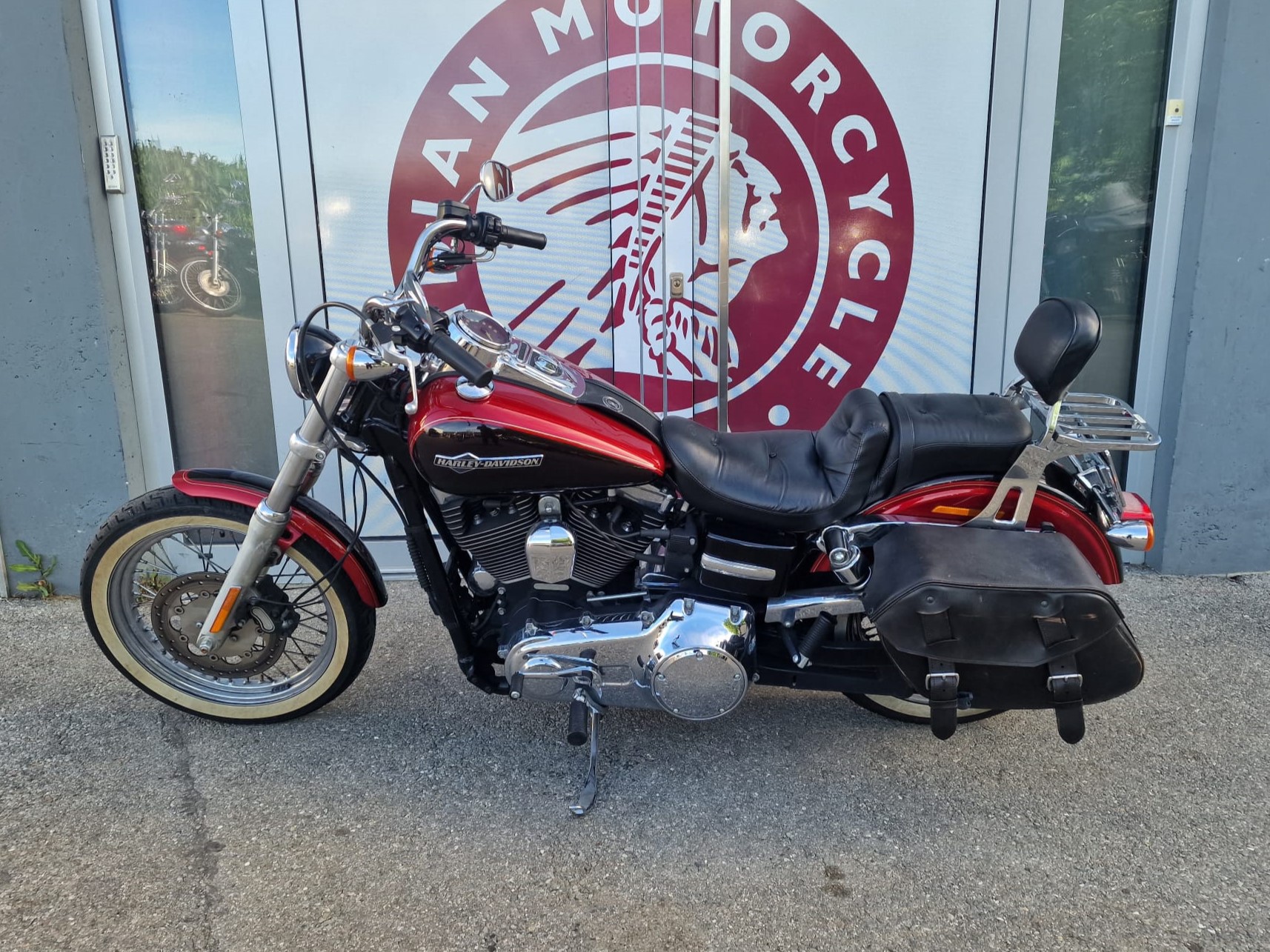HARLEY-DAVIDSON FXDCI Dyna Super Glide Custom ABS-image-2
