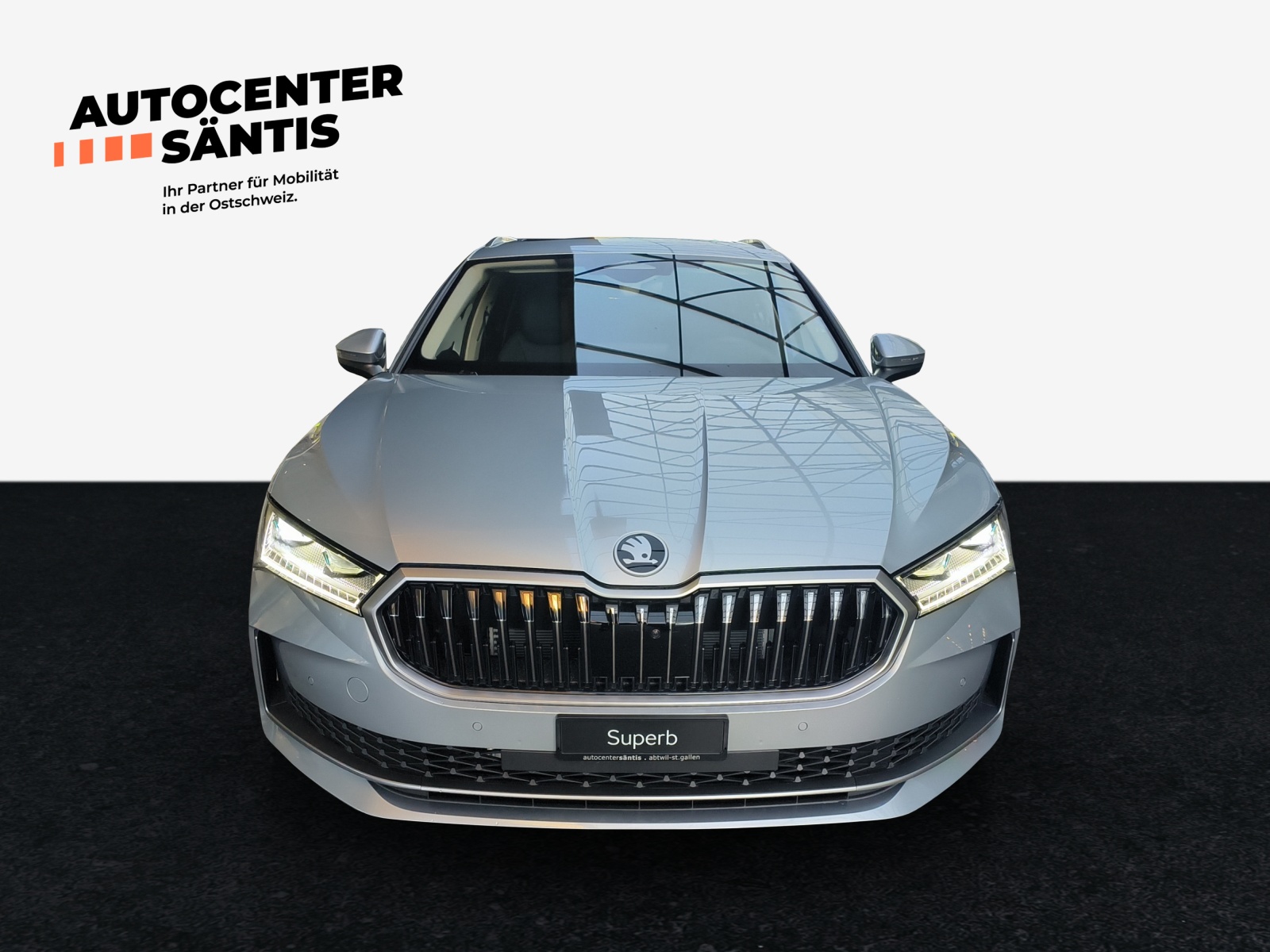 SKODA Superb Combi 2.0 TSI L&K 4x4 DSG-showroom-element-1