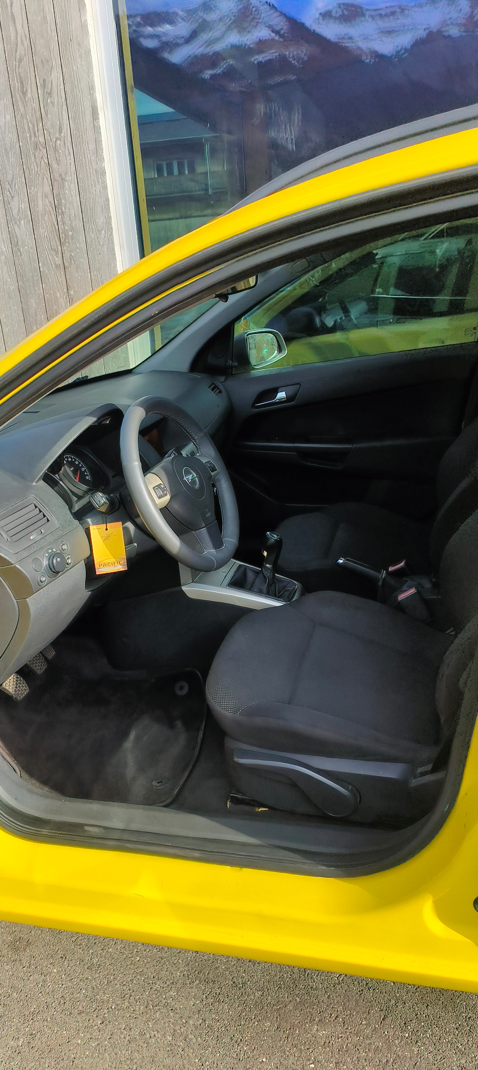 OPEL Astra Caravan 1.6i 16V Enjoy-image-5