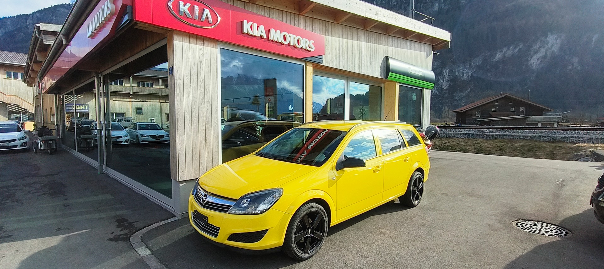 OPEL Astra Caravan 1.6i 16V Enjoy-image-8