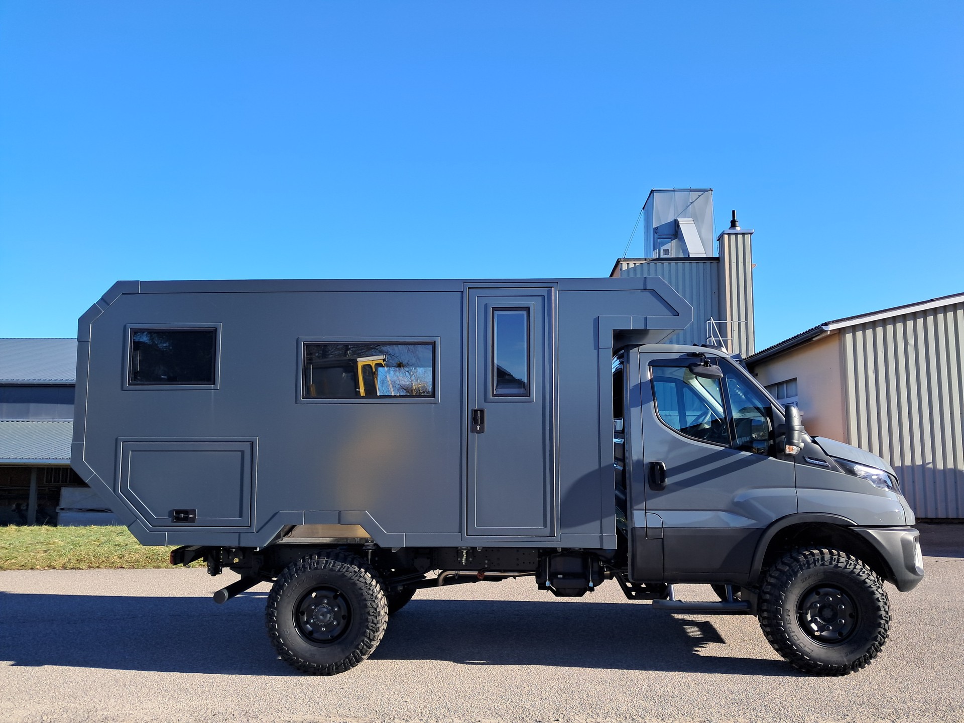 IVECO Daily 4x4-showroom-element-1