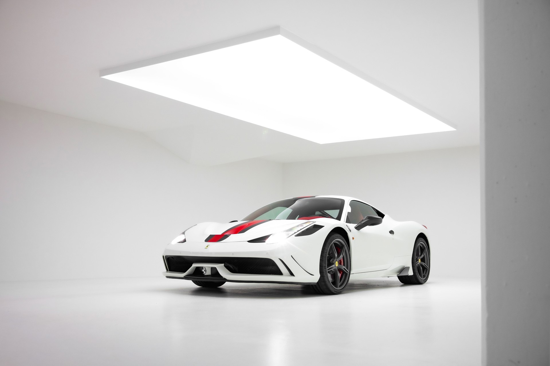 FERRARI 458 Speciale 4.5 V8