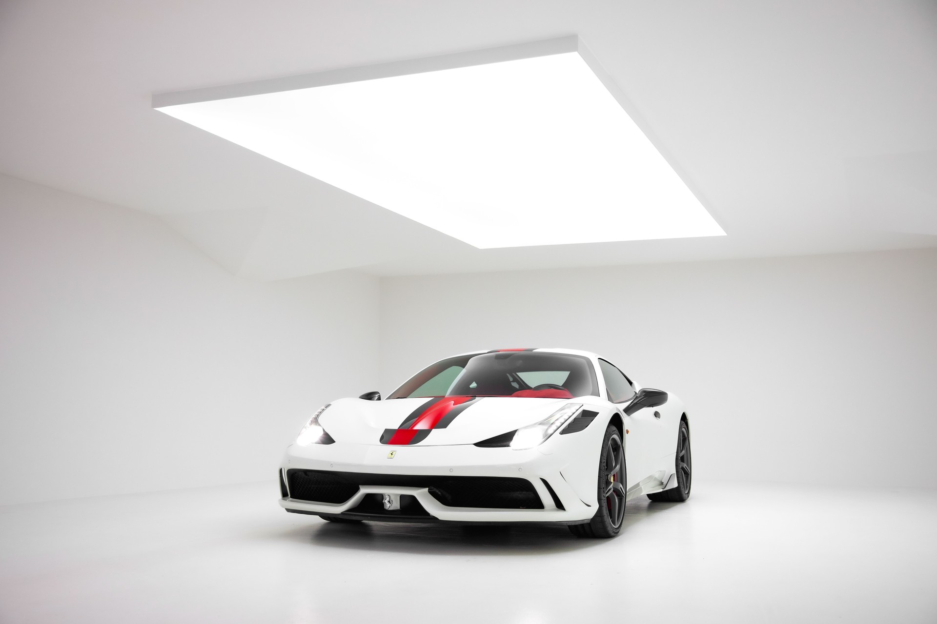 FERRARI 458 Speciale 4.5 V8-image-4