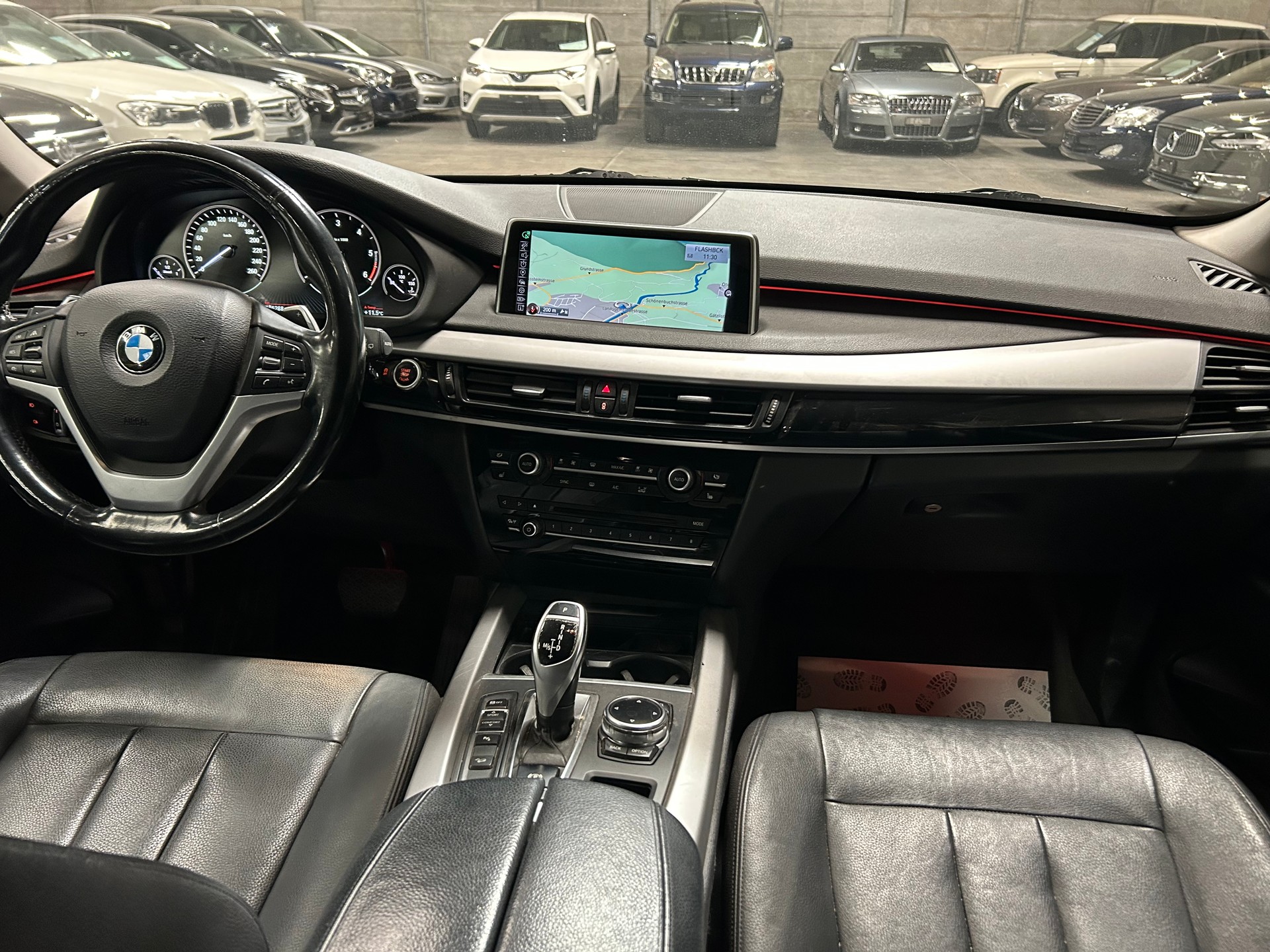 BMW X5 xDrive 25d Steptronic-image-15