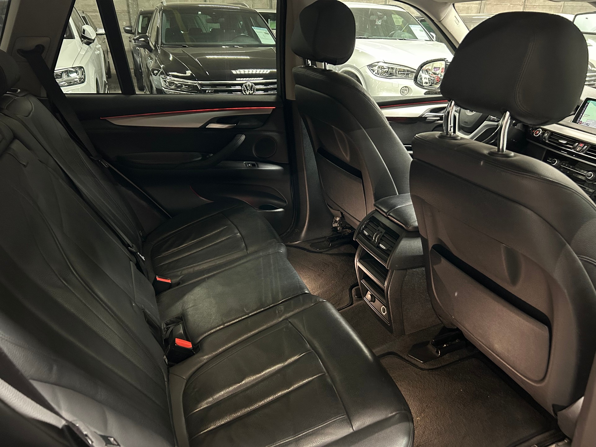 BMW X5 xDrive 25d Steptronic-image-11