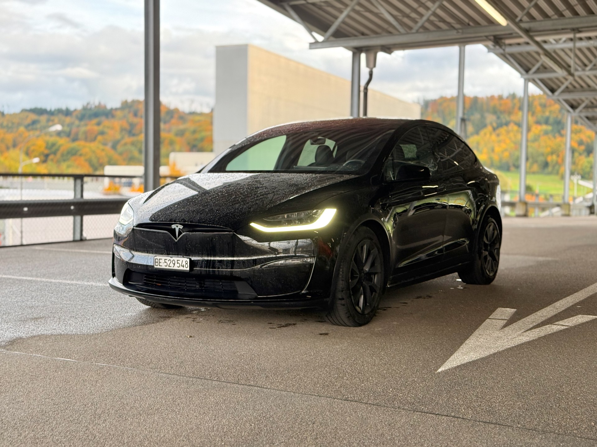 TESLA Model X Long Range-image-3