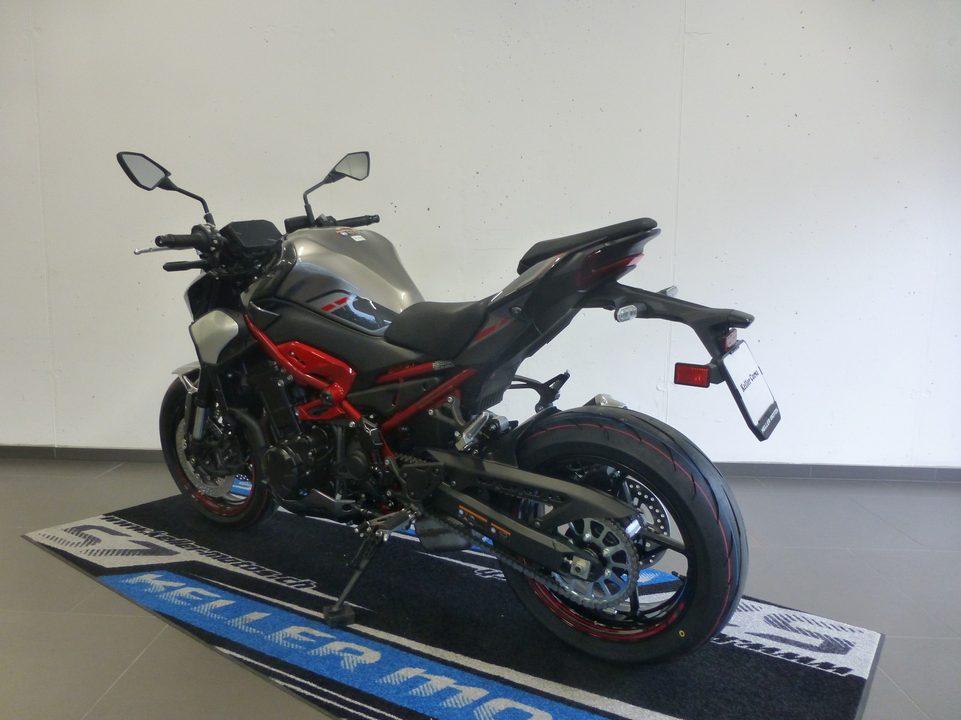 KAWASAKI Z 900 (35kW)-image-3