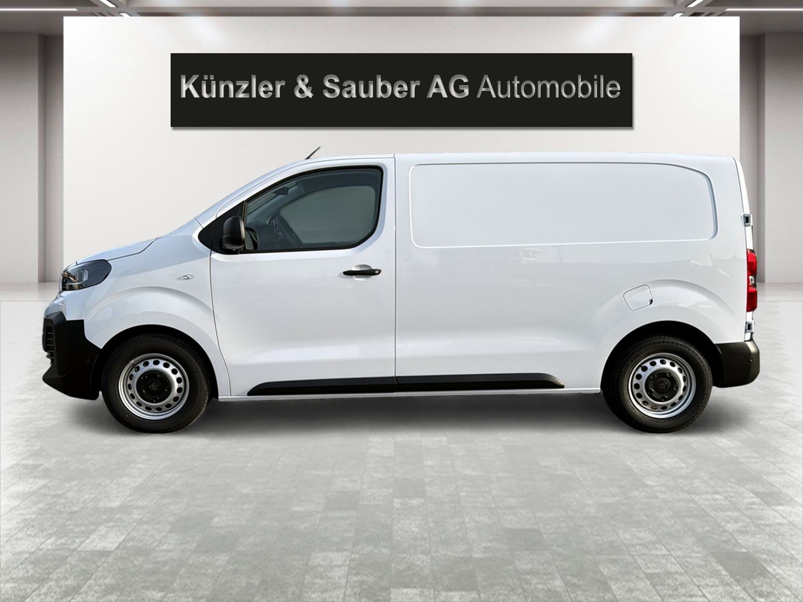 PEUGEOT Expert 2.2 BlueHDi 150 S&S Standard-showroom-element-1