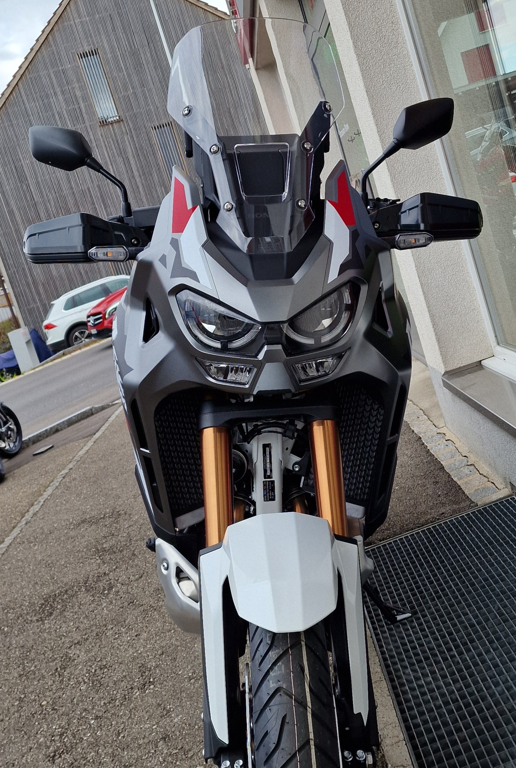 HONDA CRF 1100L Africa Twin Adv. Sports DCT Electronic Suspension 2026-image-2