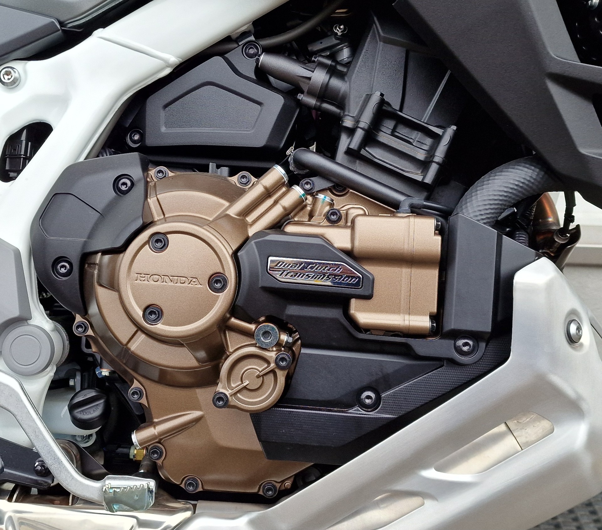 HONDA CRF 1100L Africa Twin Adv. Sports DCT Electronic Suspension 2026-image-1