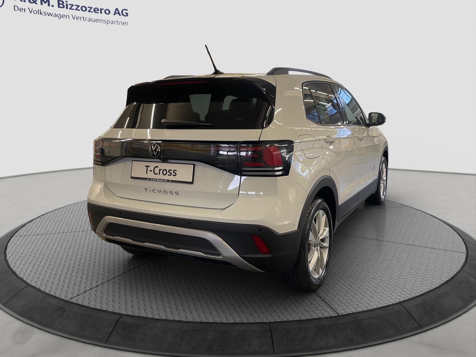 VW T-Cross 1.0 TSI EVO United DSG-image-4