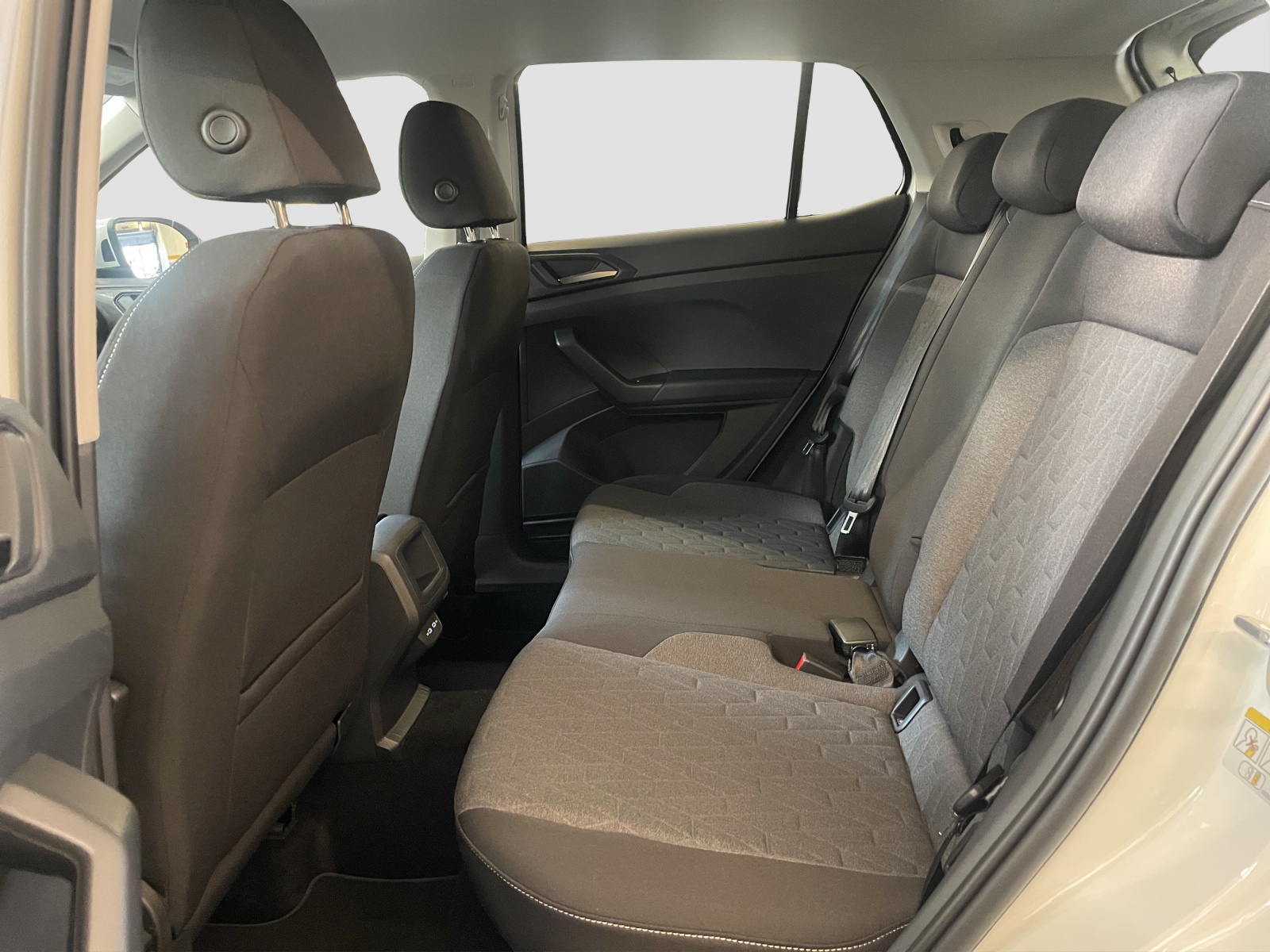 VW T-Cross 1.0 TSI EVO United DSG-image-12