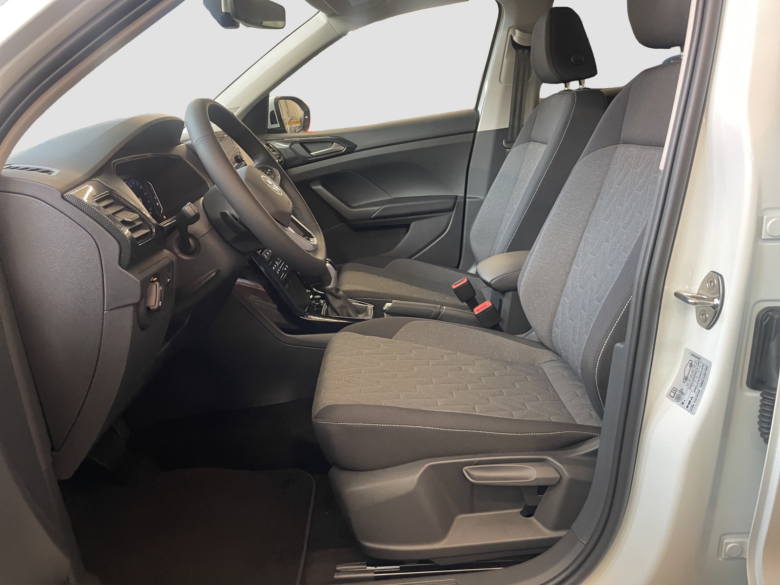 VW T-Cross 1.0 TSI EVO United DSG-image-8