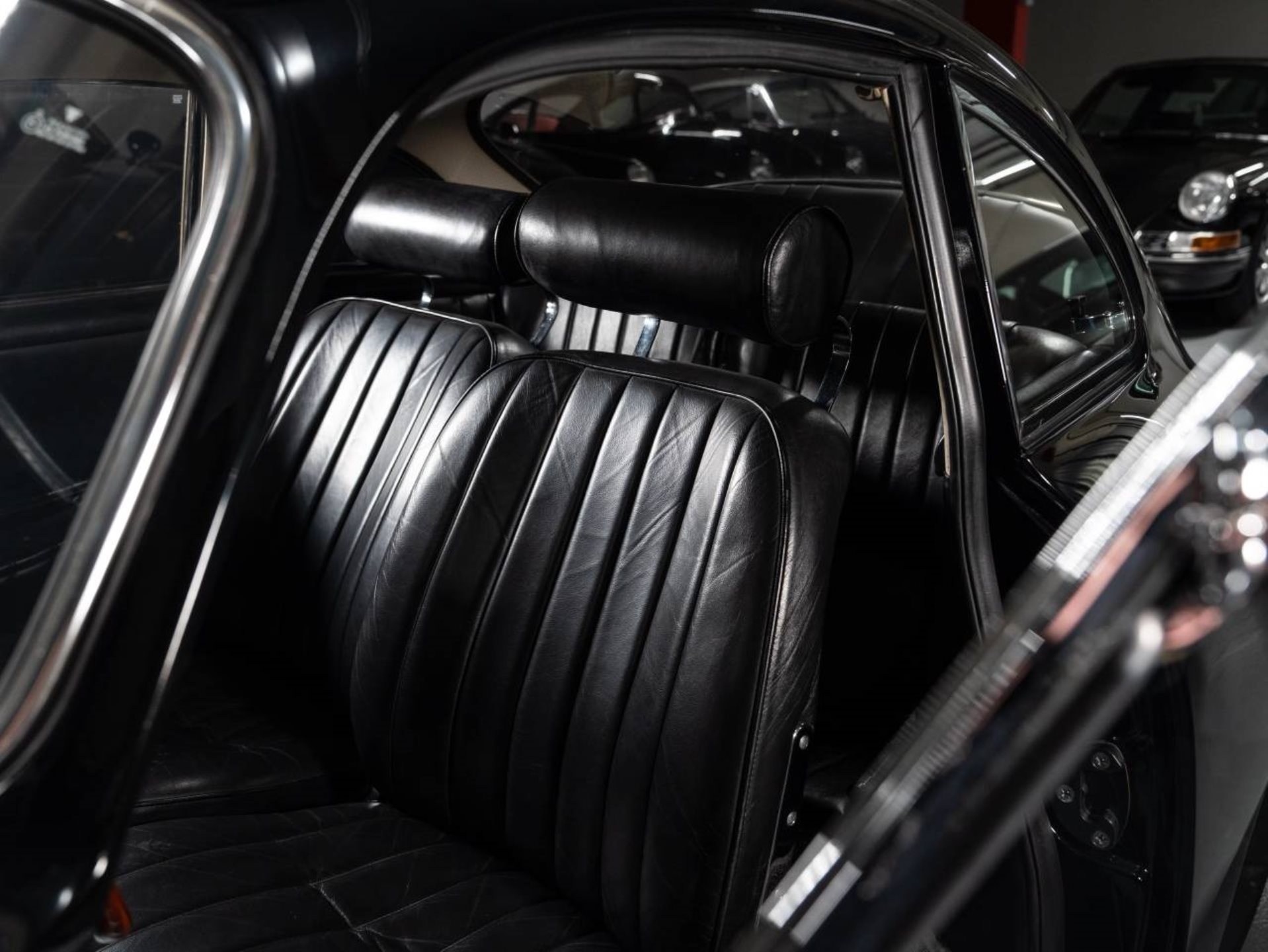 PORSCHE 356 C Coupé (Karmann)-image-19