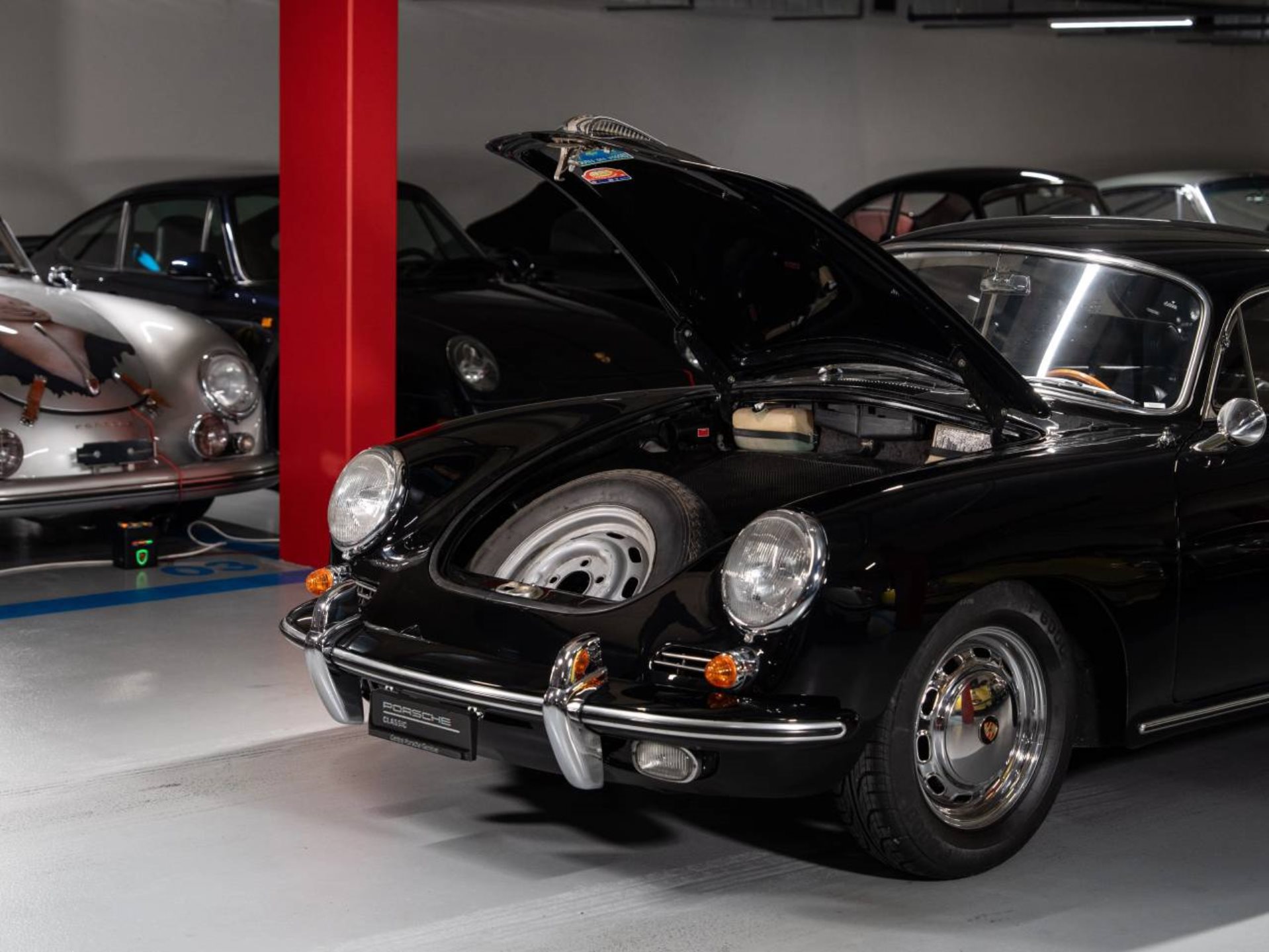 PORSCHE 356 C Coupé (Karmann)-showroom-element-3