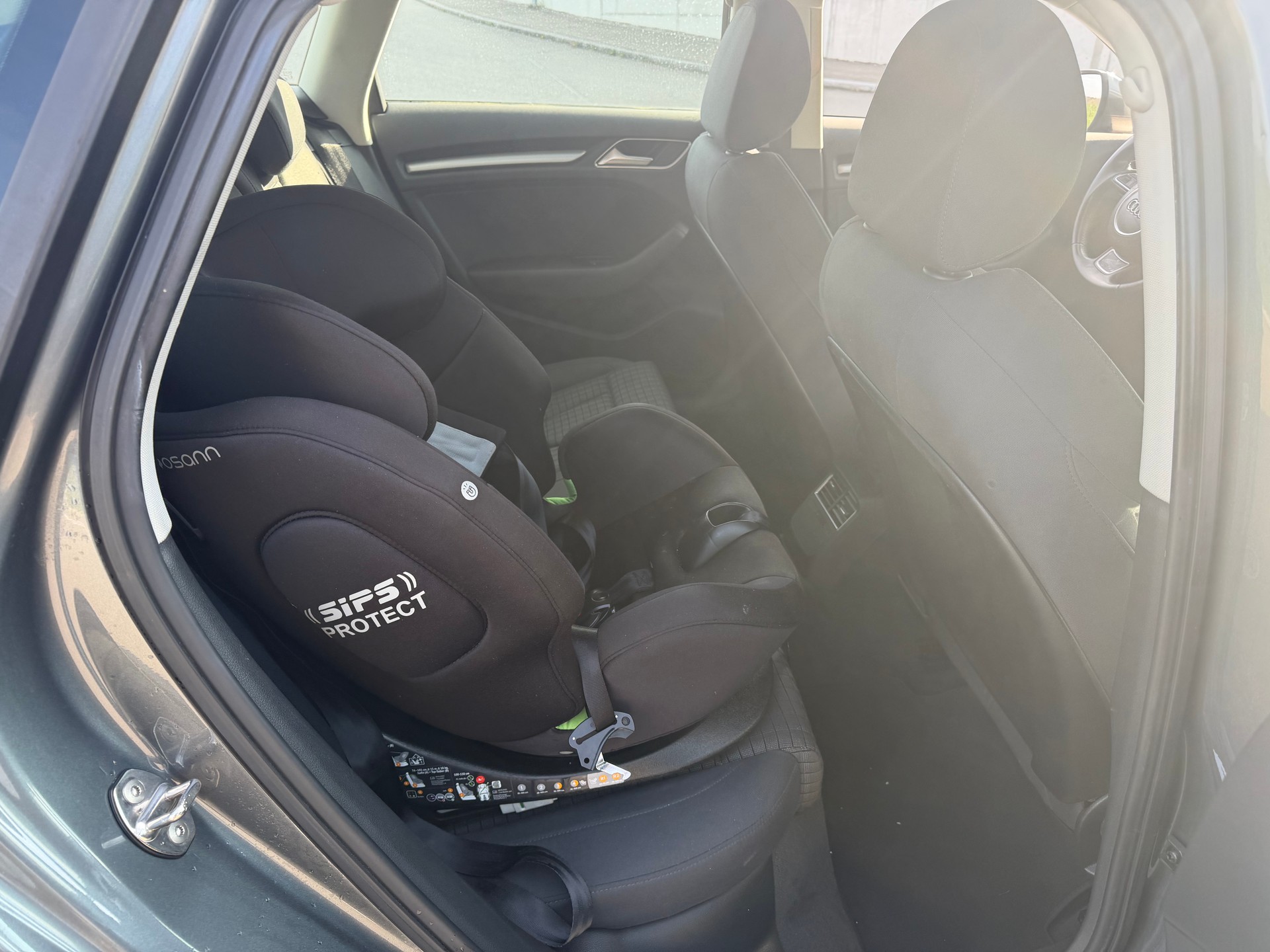 AUDI A3 Sportback 2.0 TDI Ambition-image-7