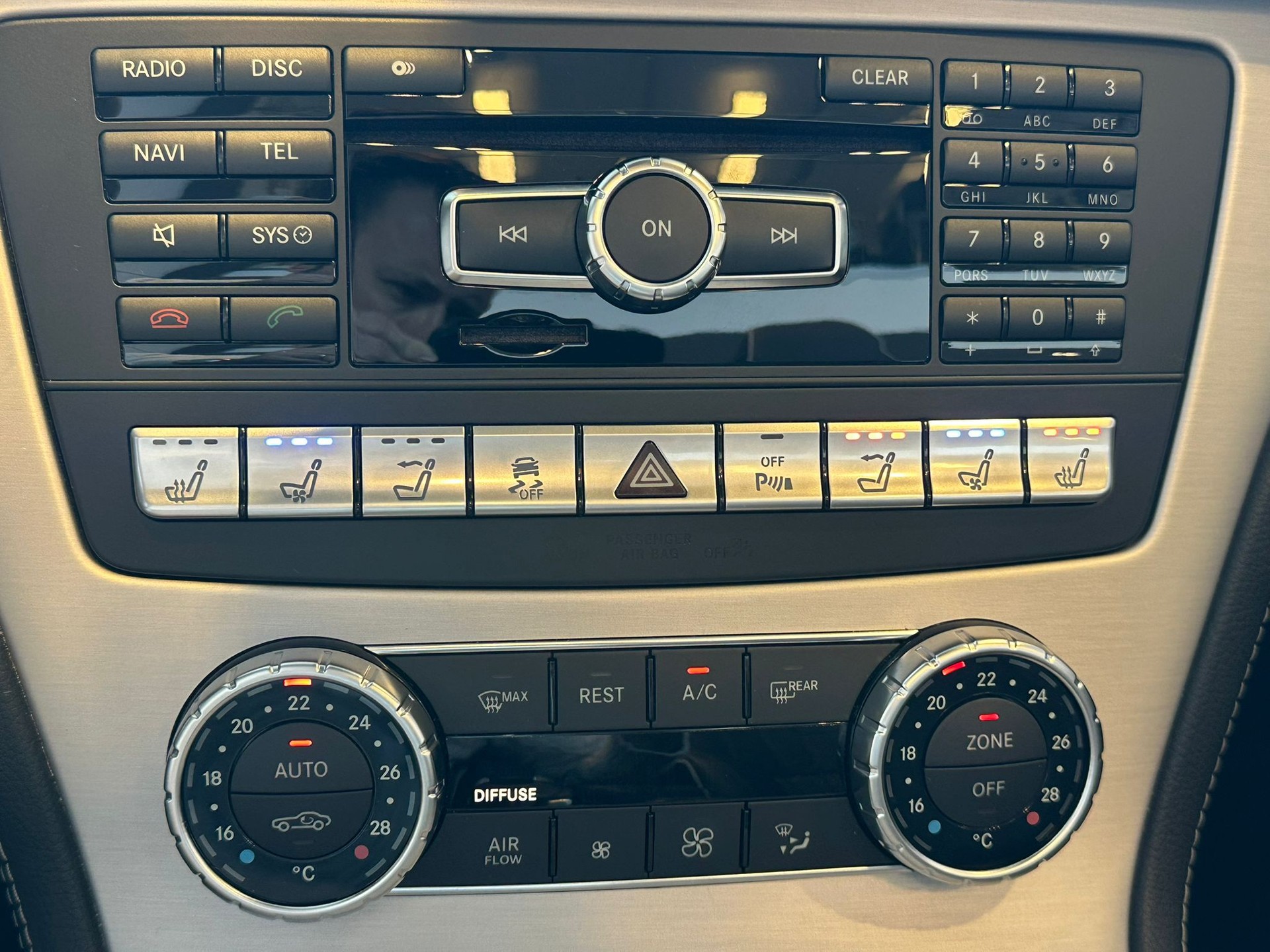MERCEDES-BENZ SL 350 7G-Tronic-image-22
