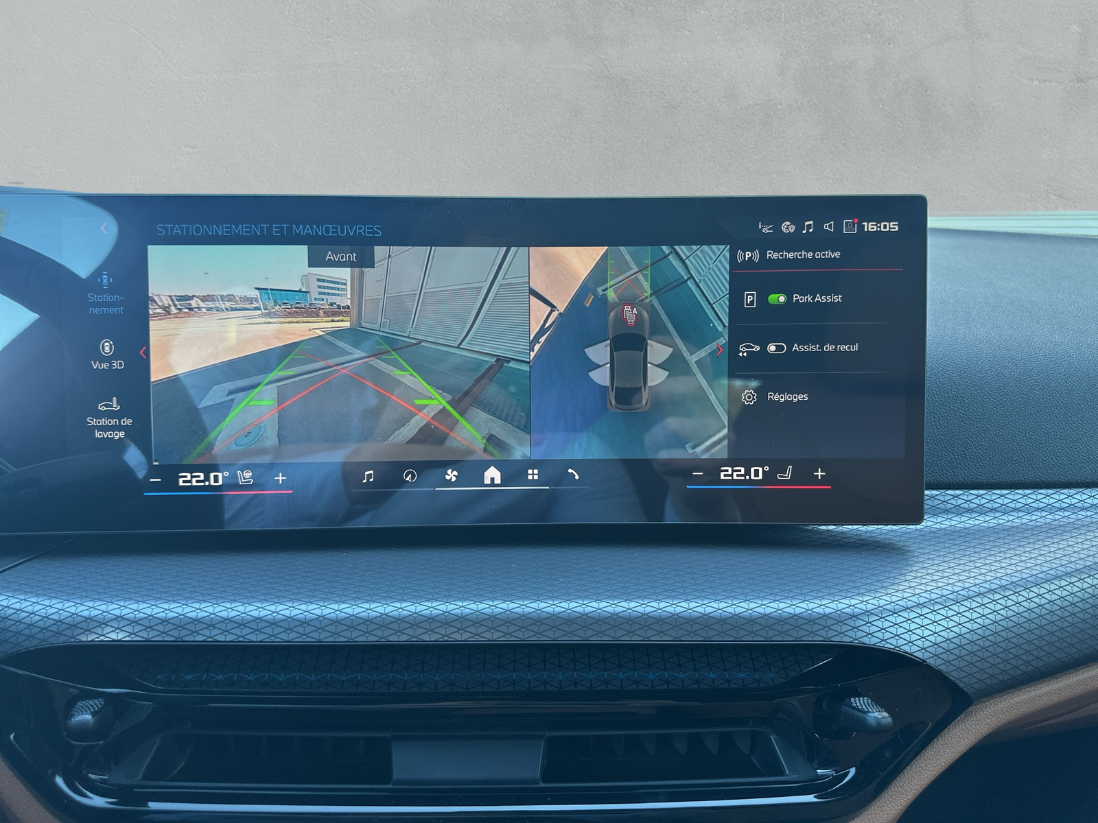 BMW i4 M60 M Sport Pro-image-14