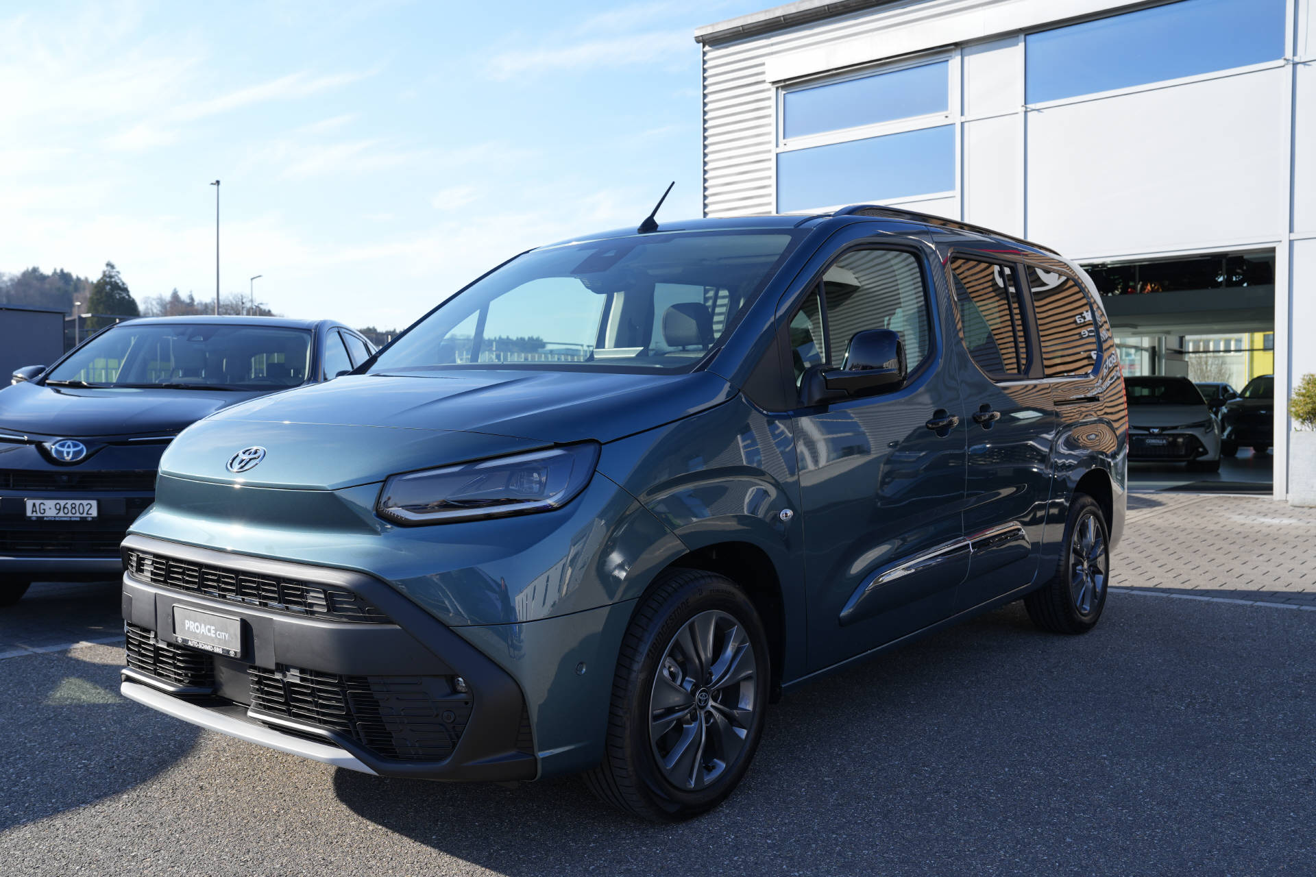 TOYOTA Proace City Verso L2 1.5 HDi 130 Style-showroom-element-1