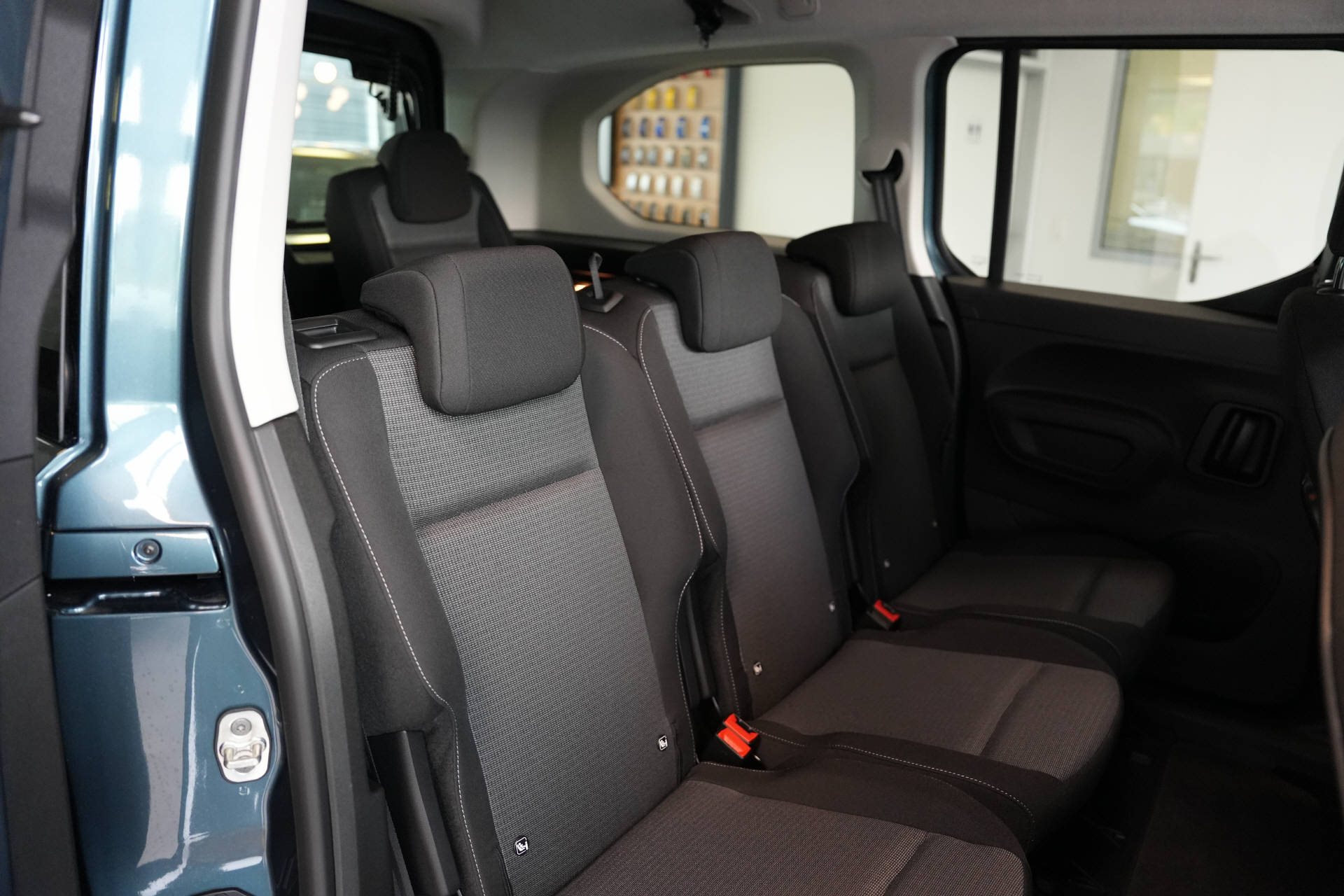 TOYOTA Proace City Verso L2 1.5 HDi 130 Style-image-18