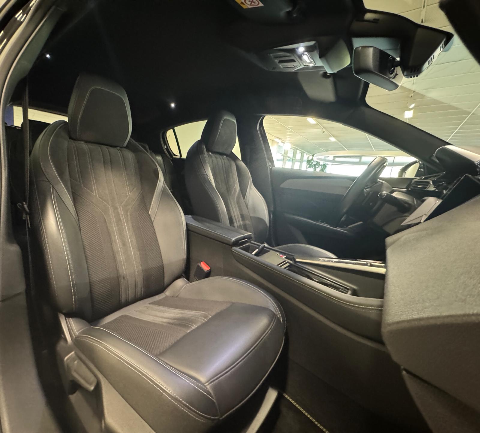 PEUGEOT 308 1.5 BlueHDi GT Pack-image-10