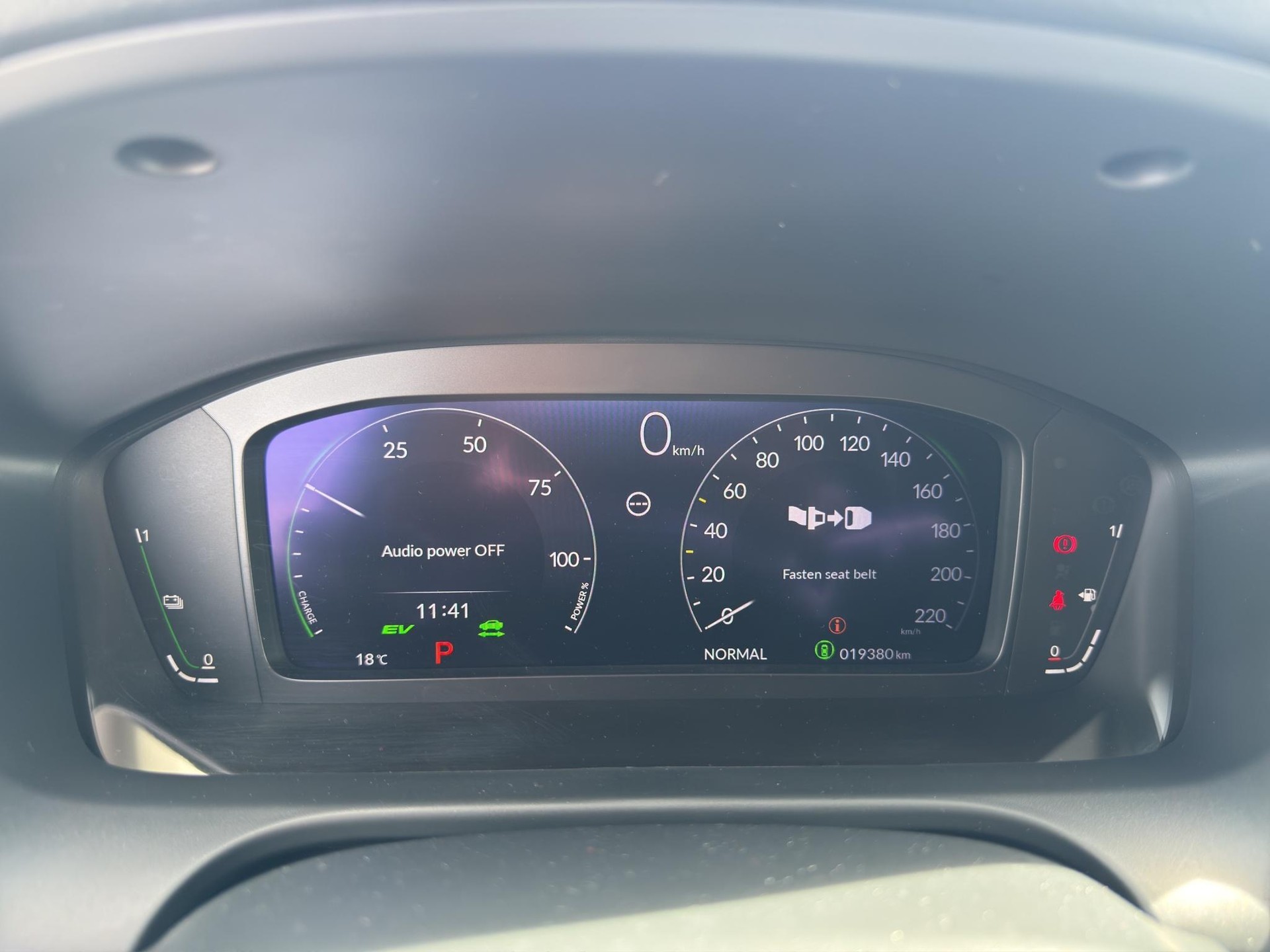 HONDA ZR-V 2.0 i-MMD Advance-image-10