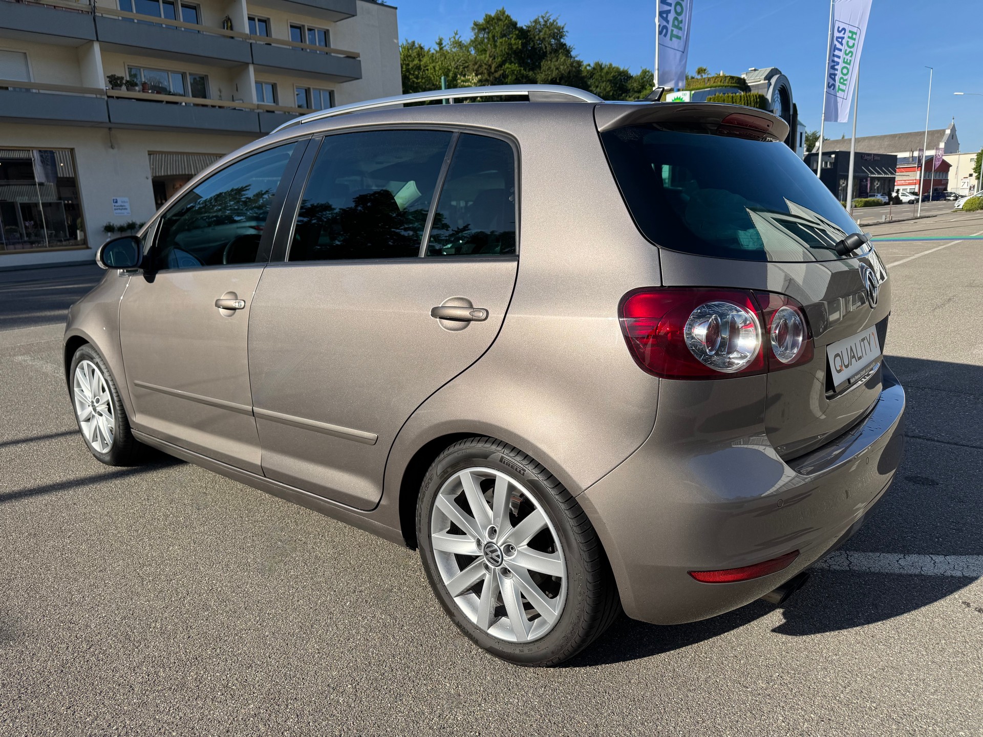 VW VW Golf Plus 1.4 TSI Highline DSG-image-8