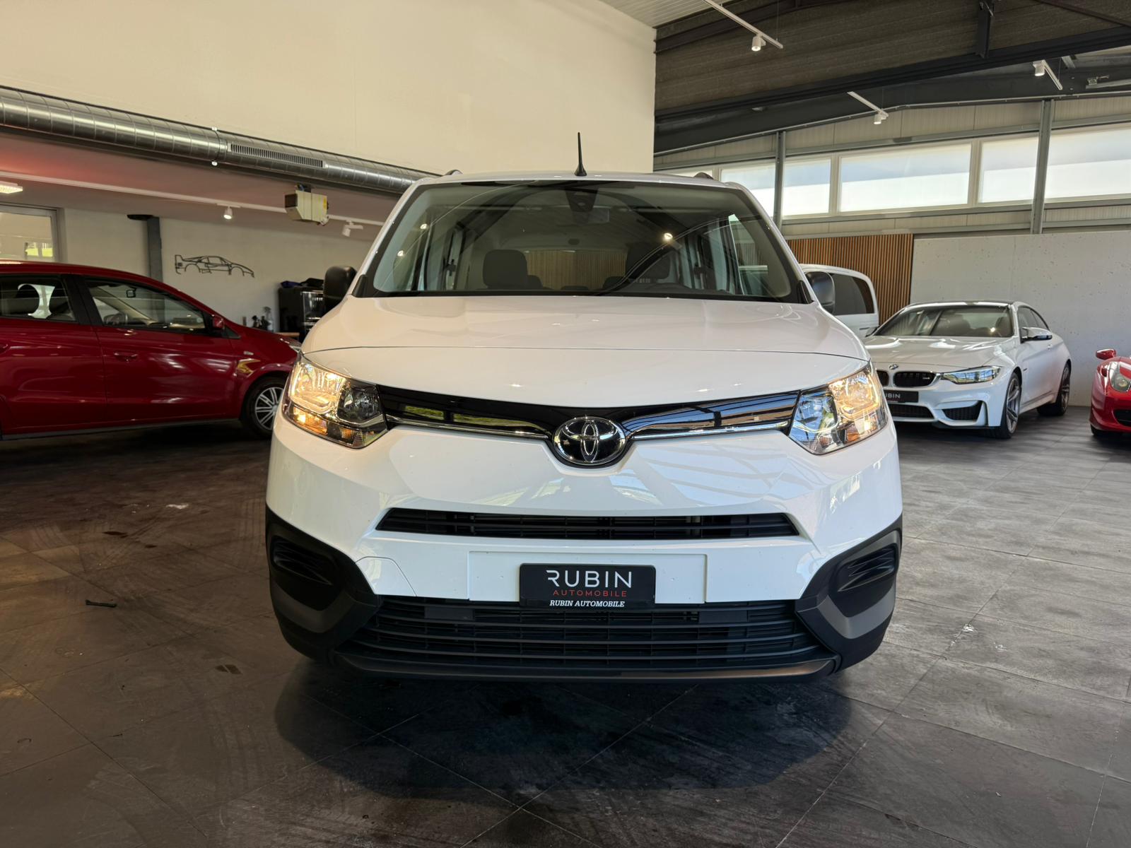 TOYOTA Proace City Verso 1.5 Combi Medium-image-8