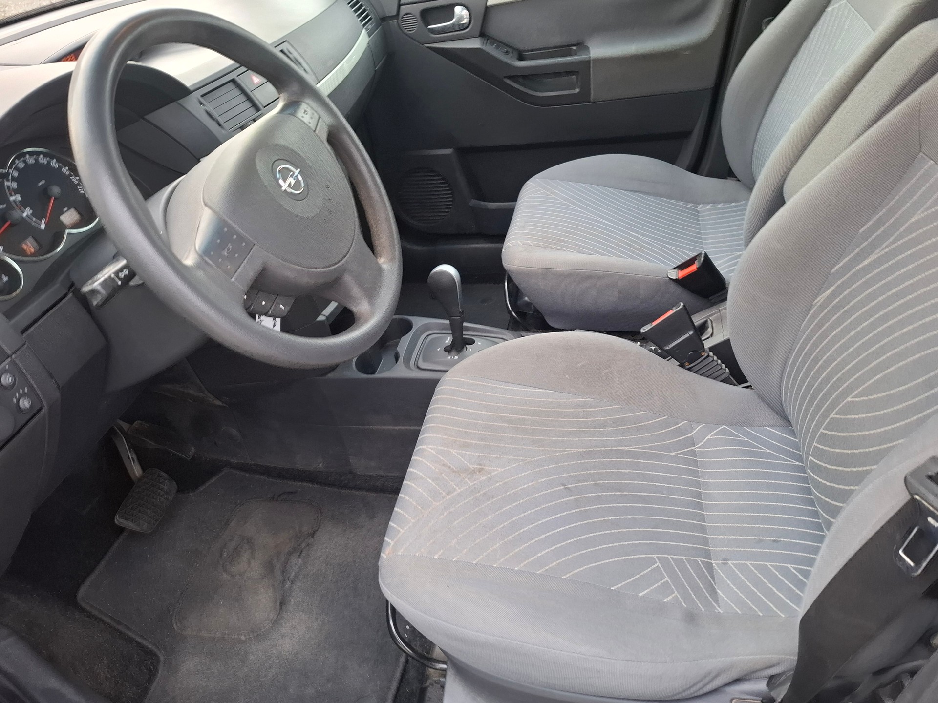 OPEL MERIVA-image-10