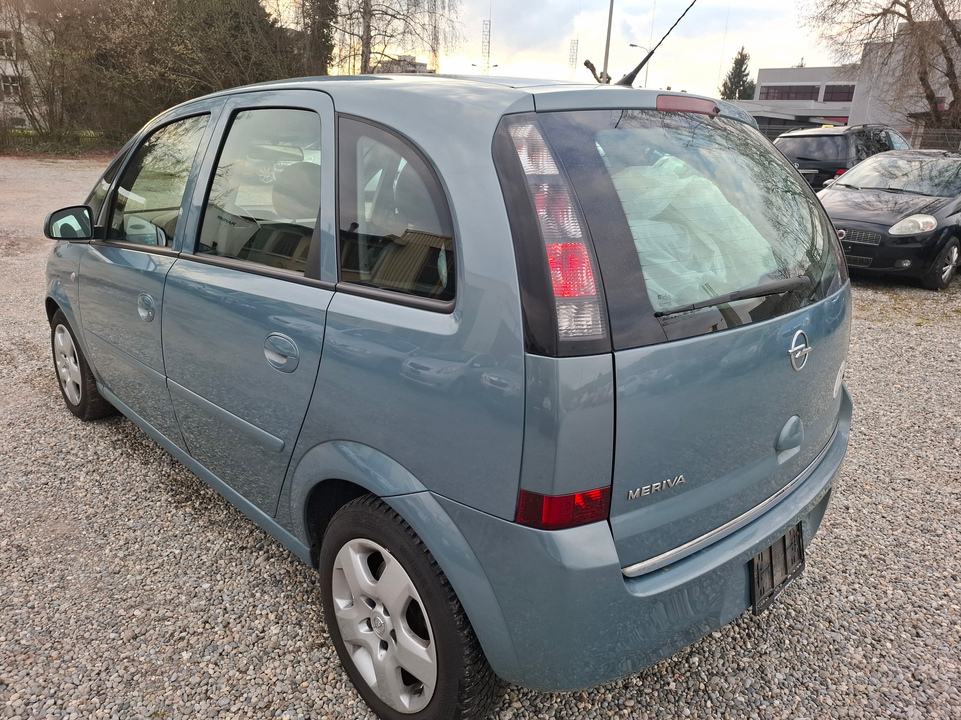 OPEL MERIVA-image-5
