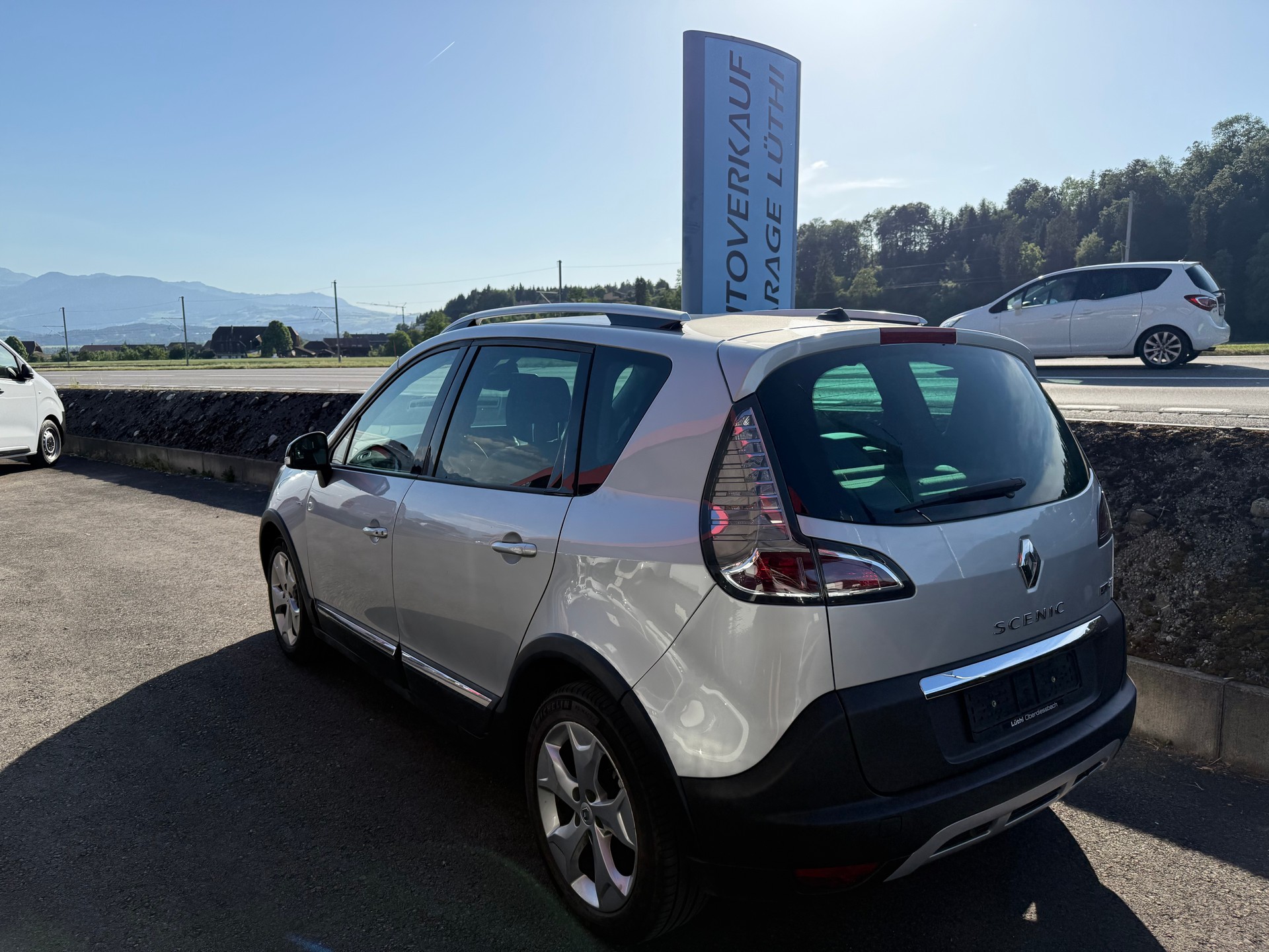 RENAULT Scénic Xmod 1.5 dCi Bose Edition EDC-image-1