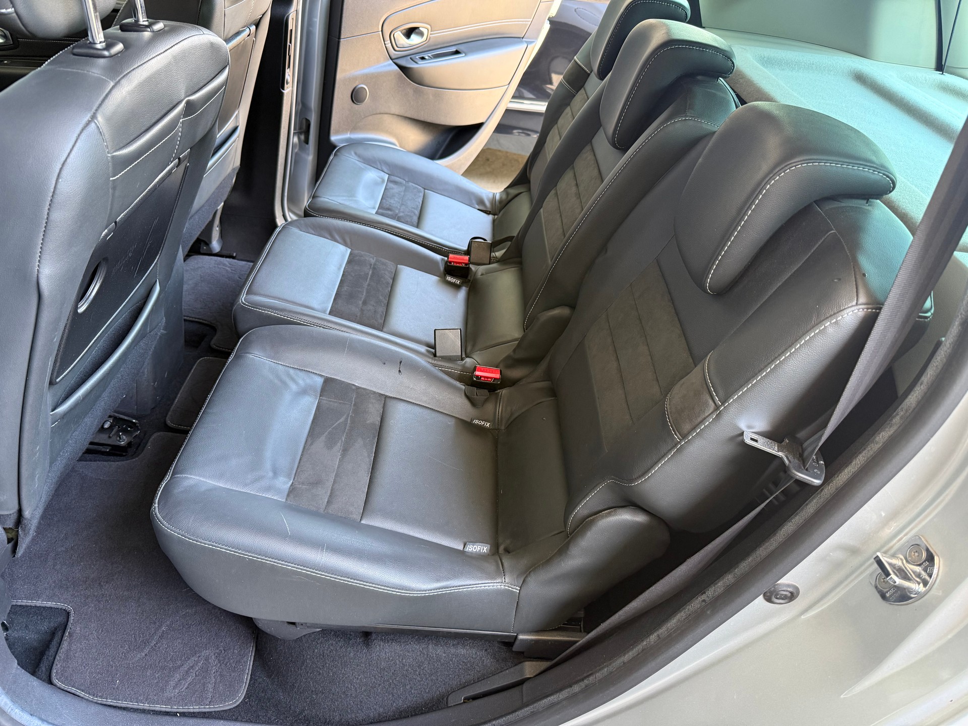 RENAULT Scénic Xmod 1.5 dCi Bose Edition EDC-image-8