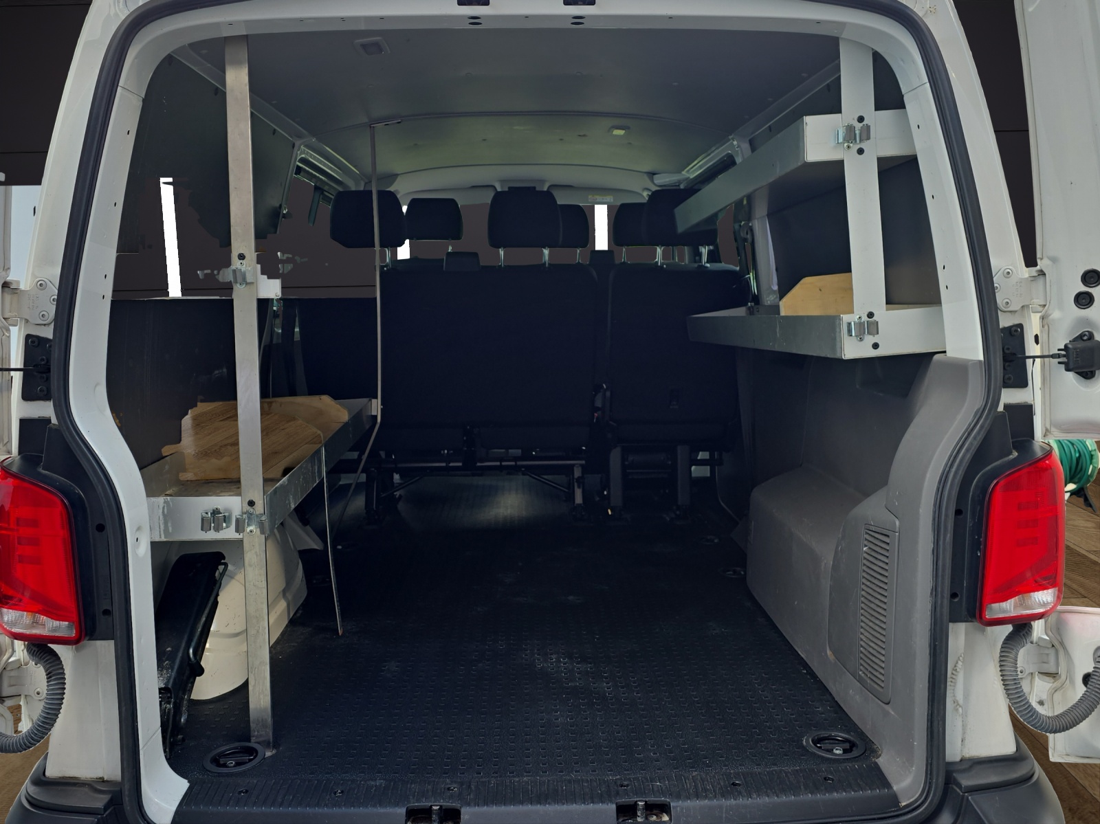 VW T6.1 2.0 TDI-image-19