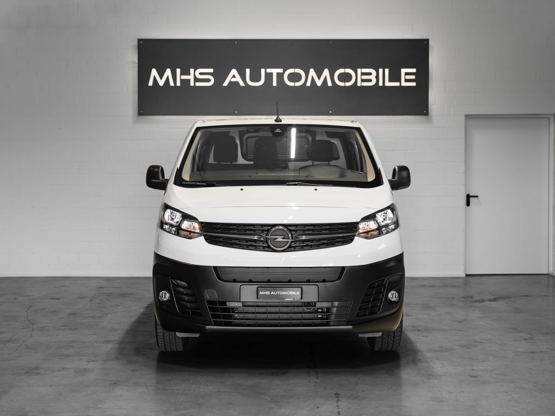 OPEL Vivaro Cargo-e 75 kWh M Blitz-image-7