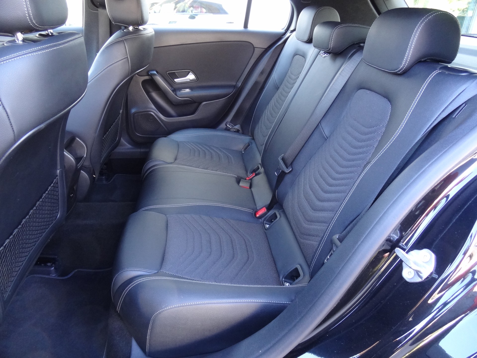 MERCEDES-BENZ A 200 SE Line 7G-DCT-image-7