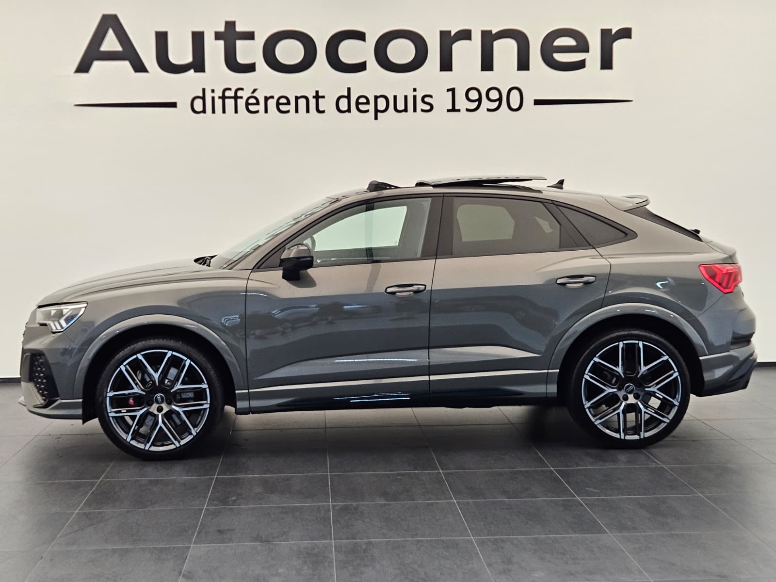 AUDI RS Q3 Sportback edition 10 years quattro S tronic-showroom-element-1
