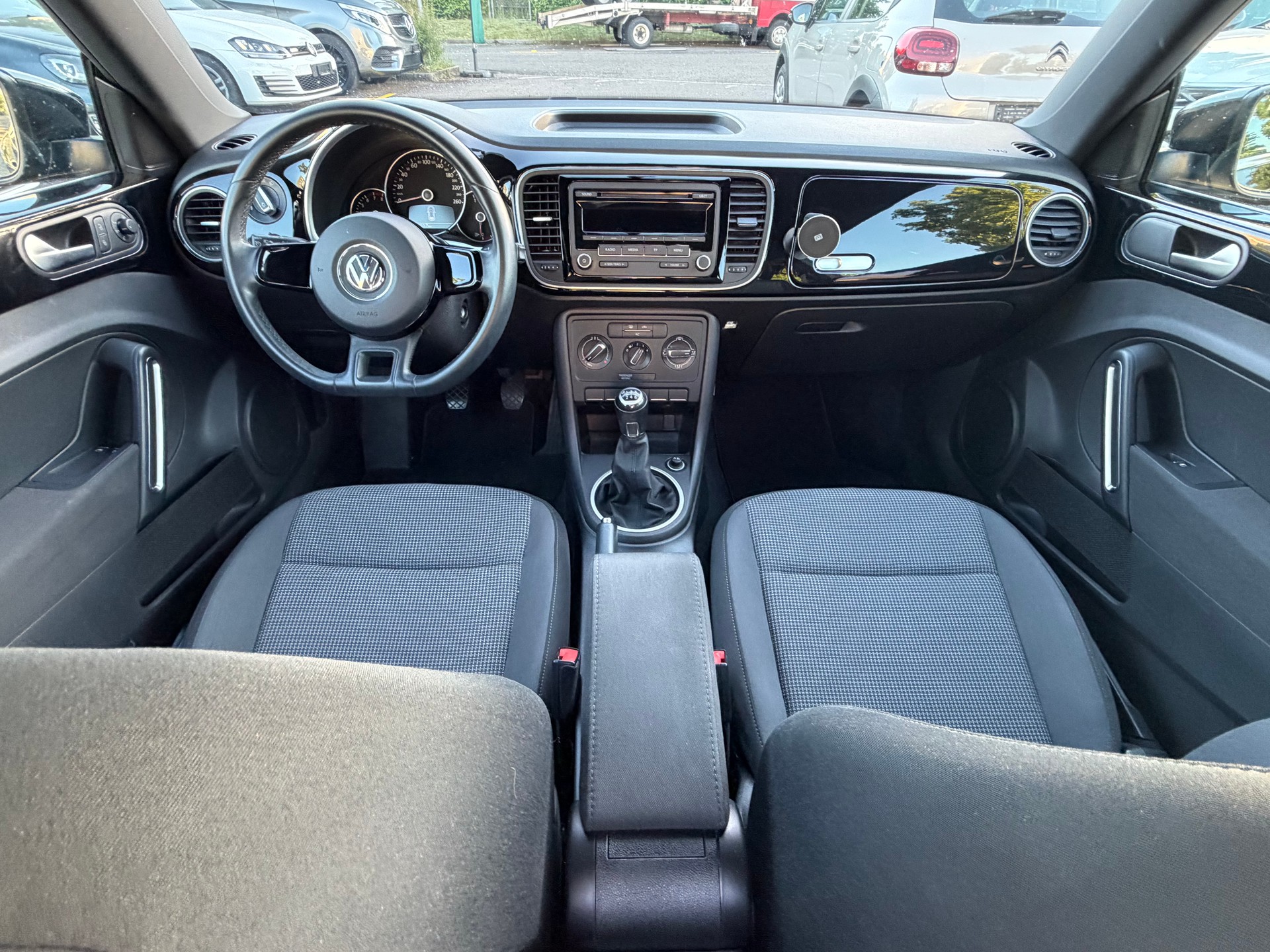 VW Beetle 1.2 TSI Design-image-10